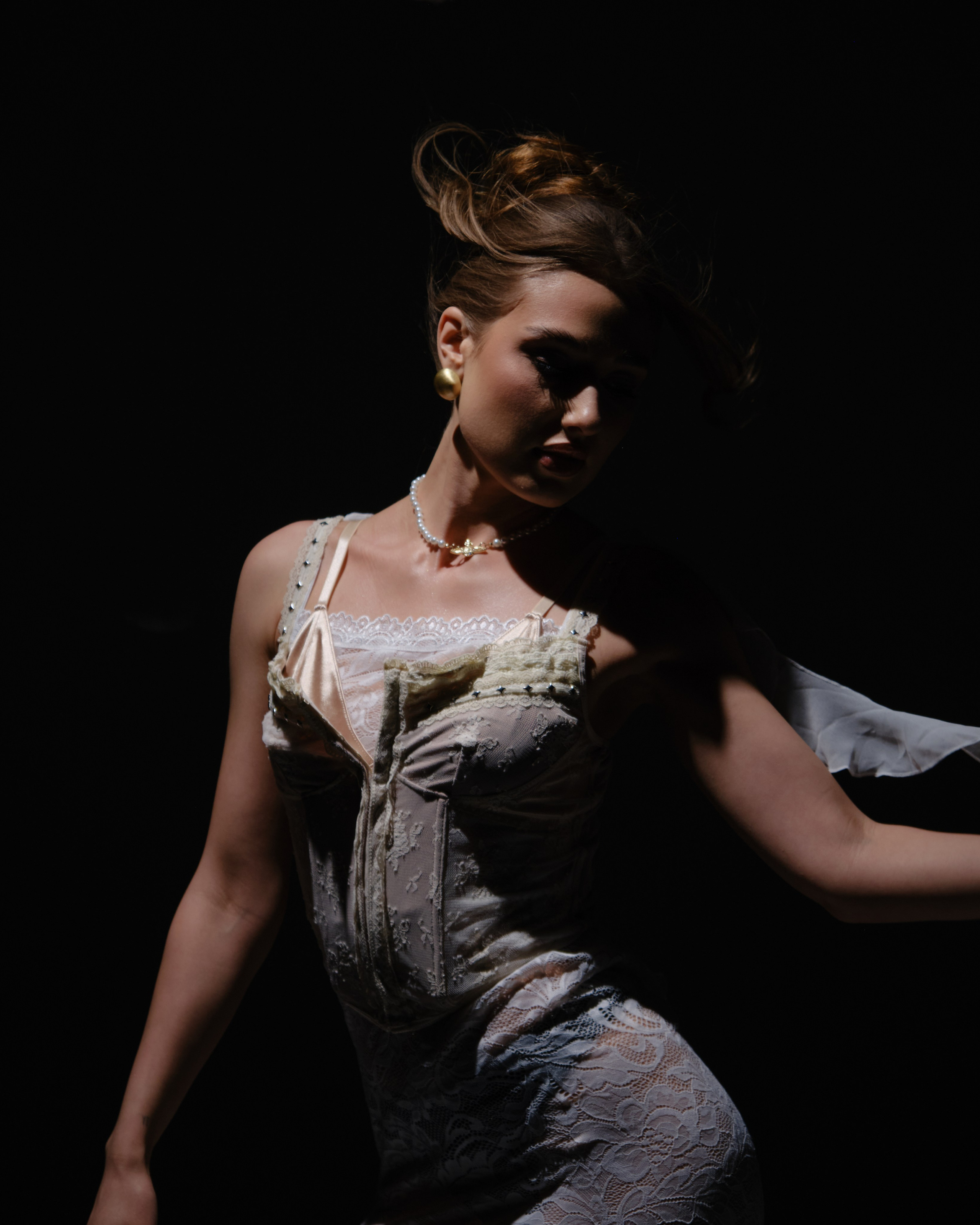 Камилла. Репортаж с возложения цветов 23.02.2023