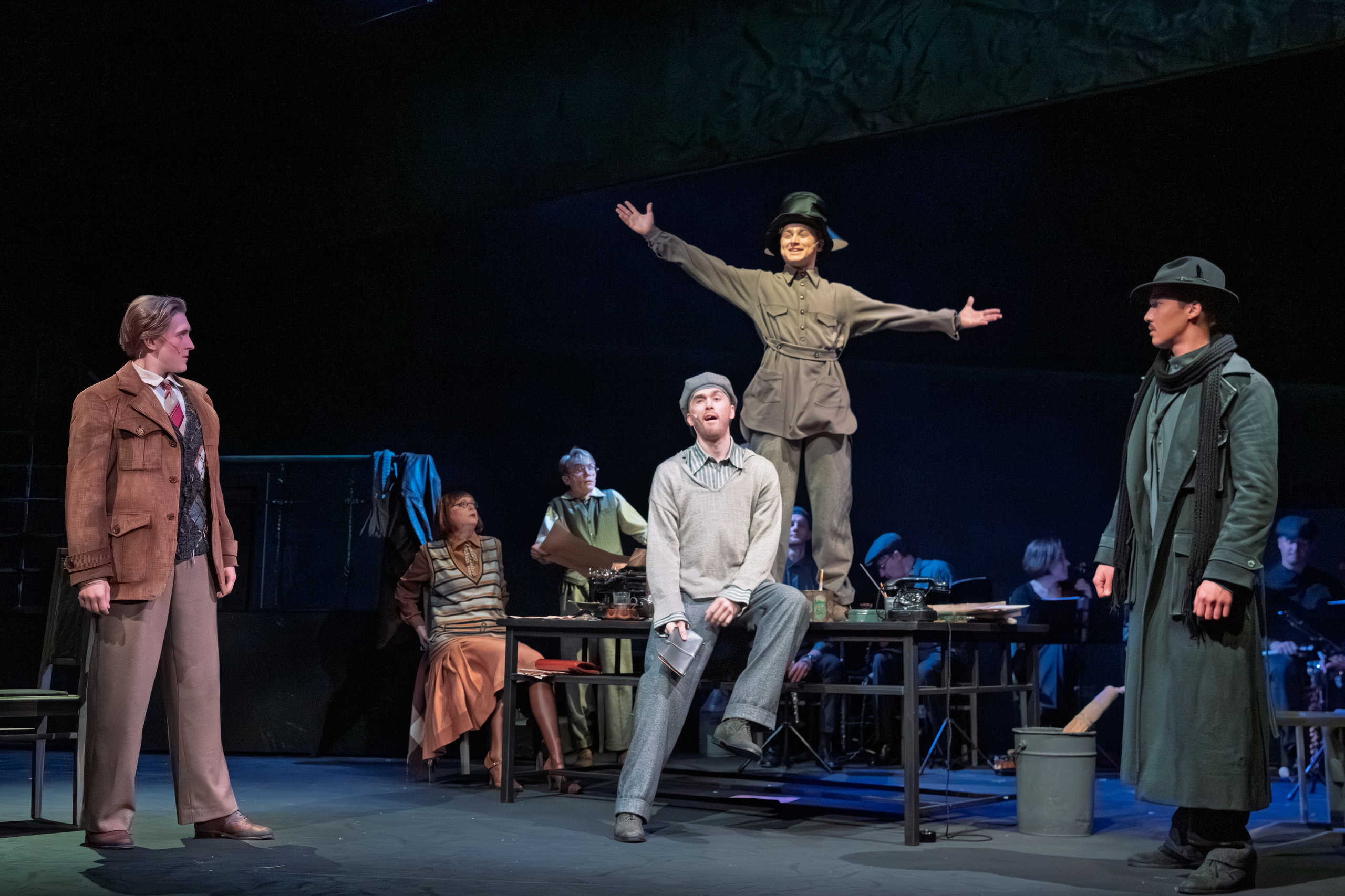 Театр Терезы Дуровой: Кто Есенин?. Сайт фотографа Сергея Абрамова