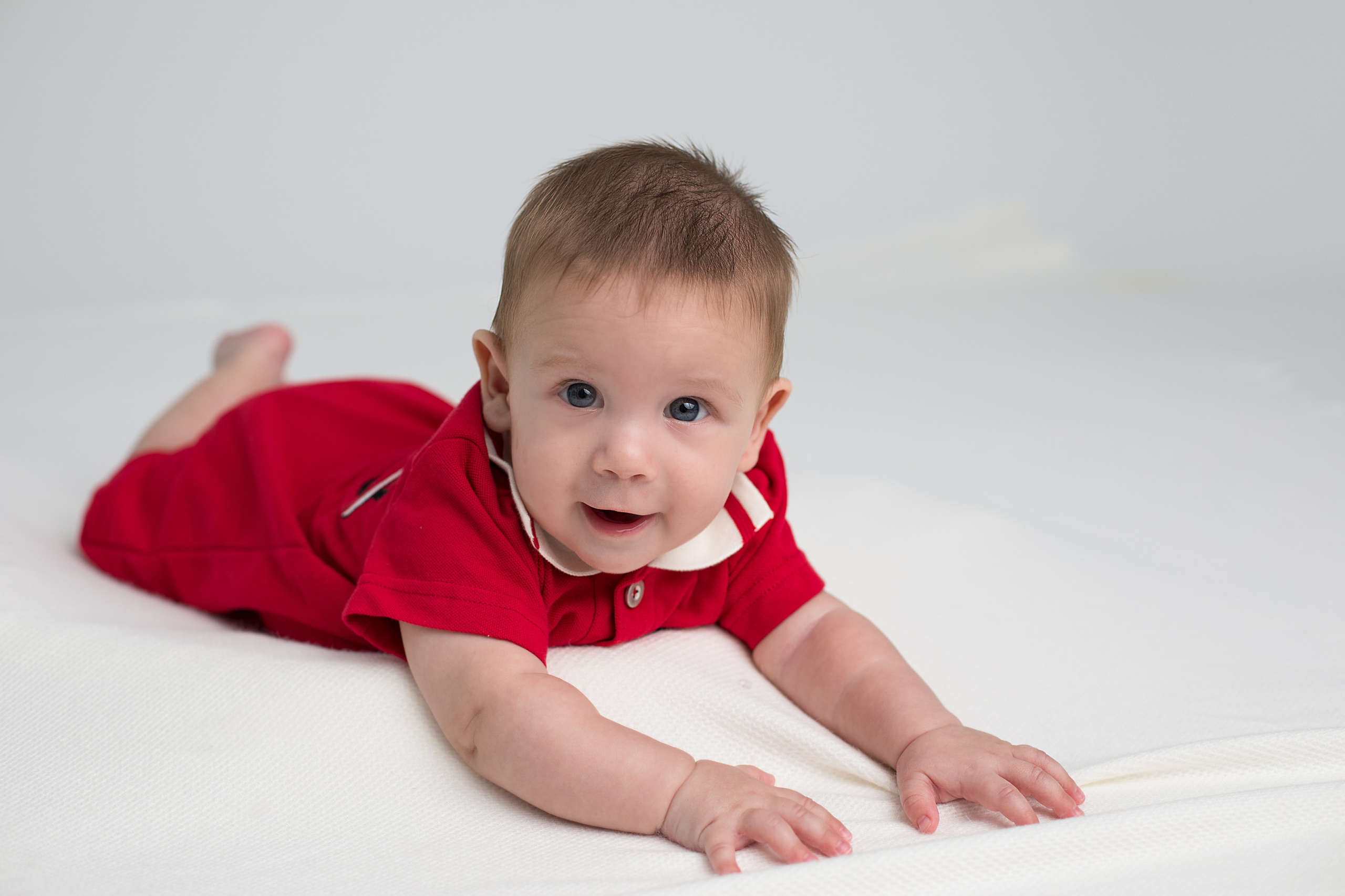 Егор 5 месяцев. Таня Пономарева — детский фотограф в Воронеже