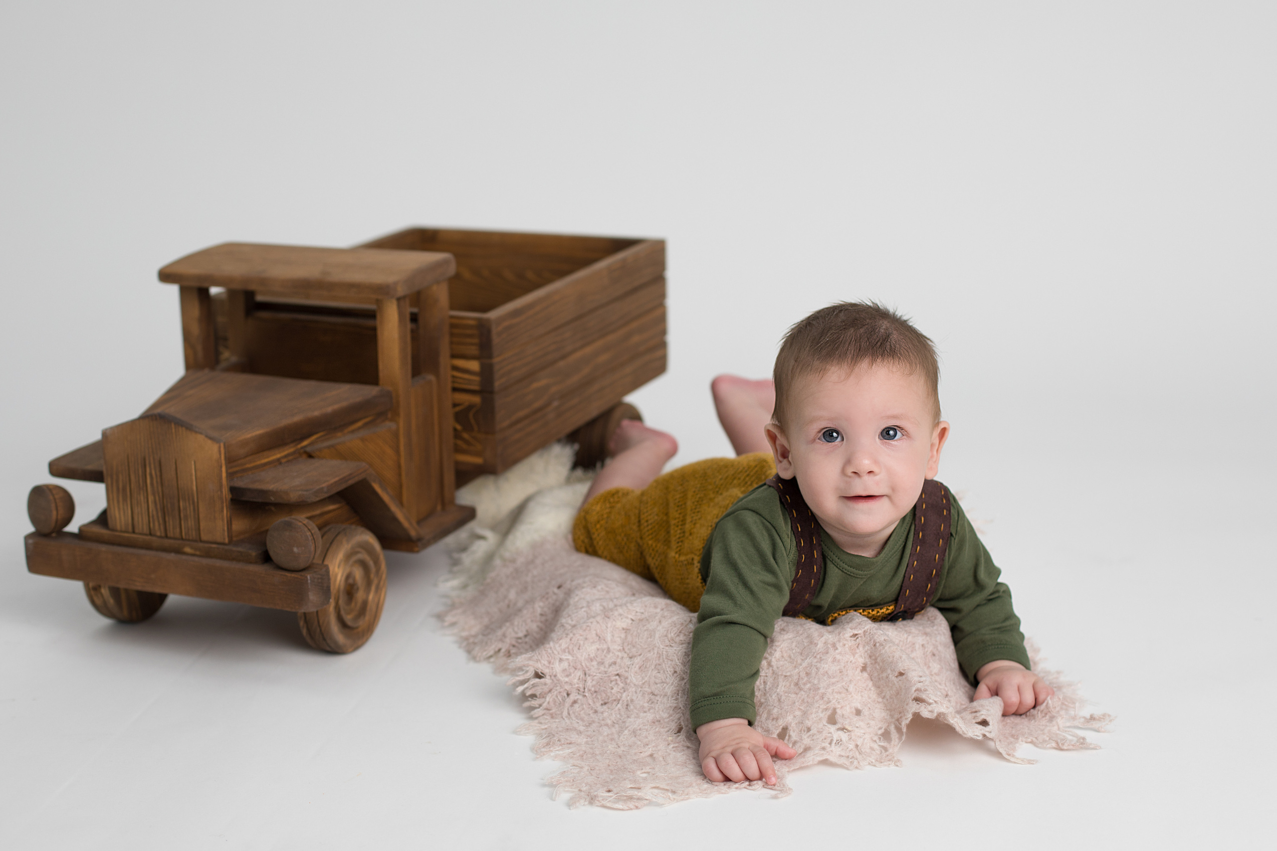 Егор 5 месяцев. Таня Пономарева — детский фотограф в Воронеже