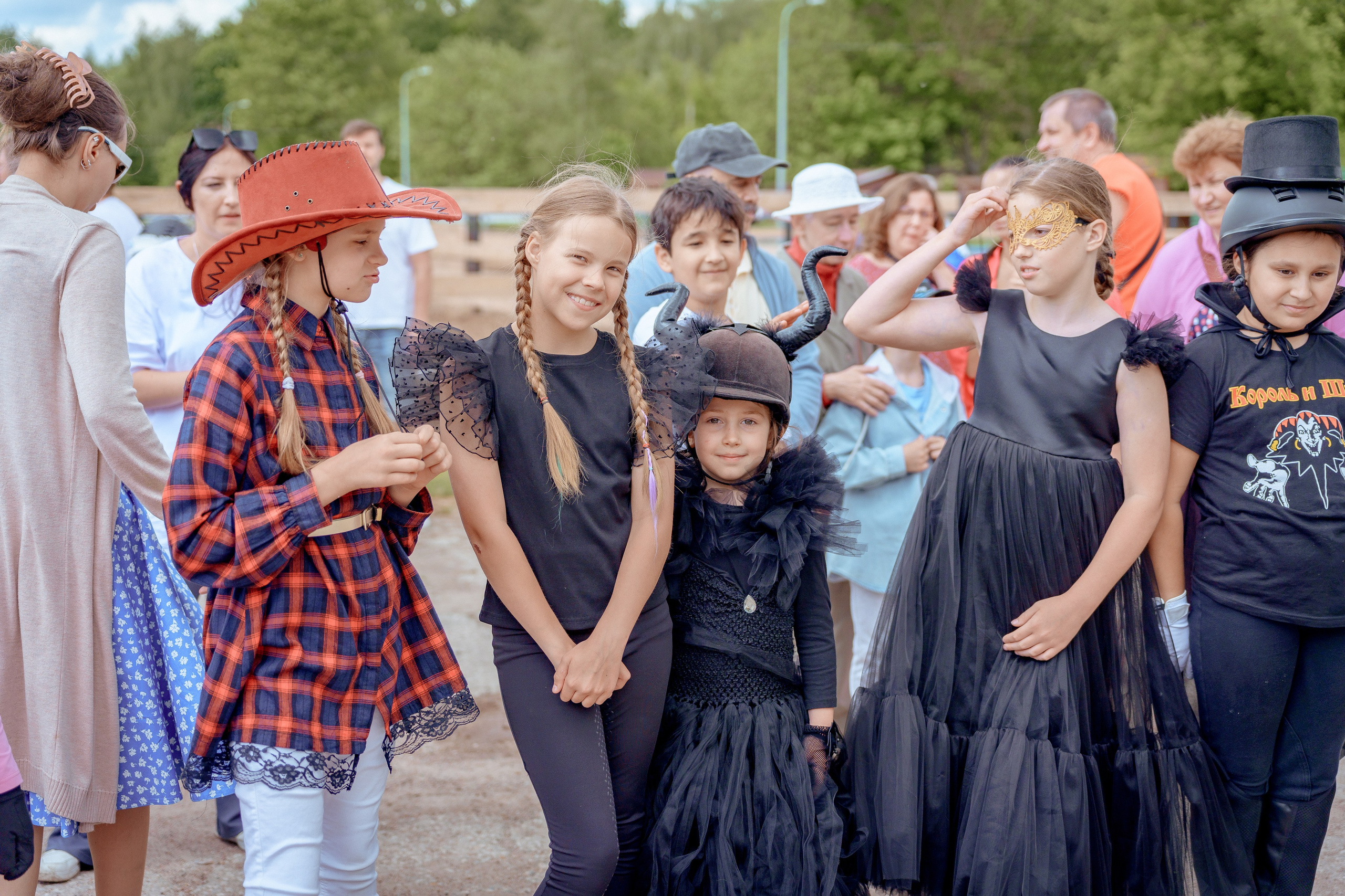 Конный клуб Горки. Портретный и семейный фотограф в Москве/Видное