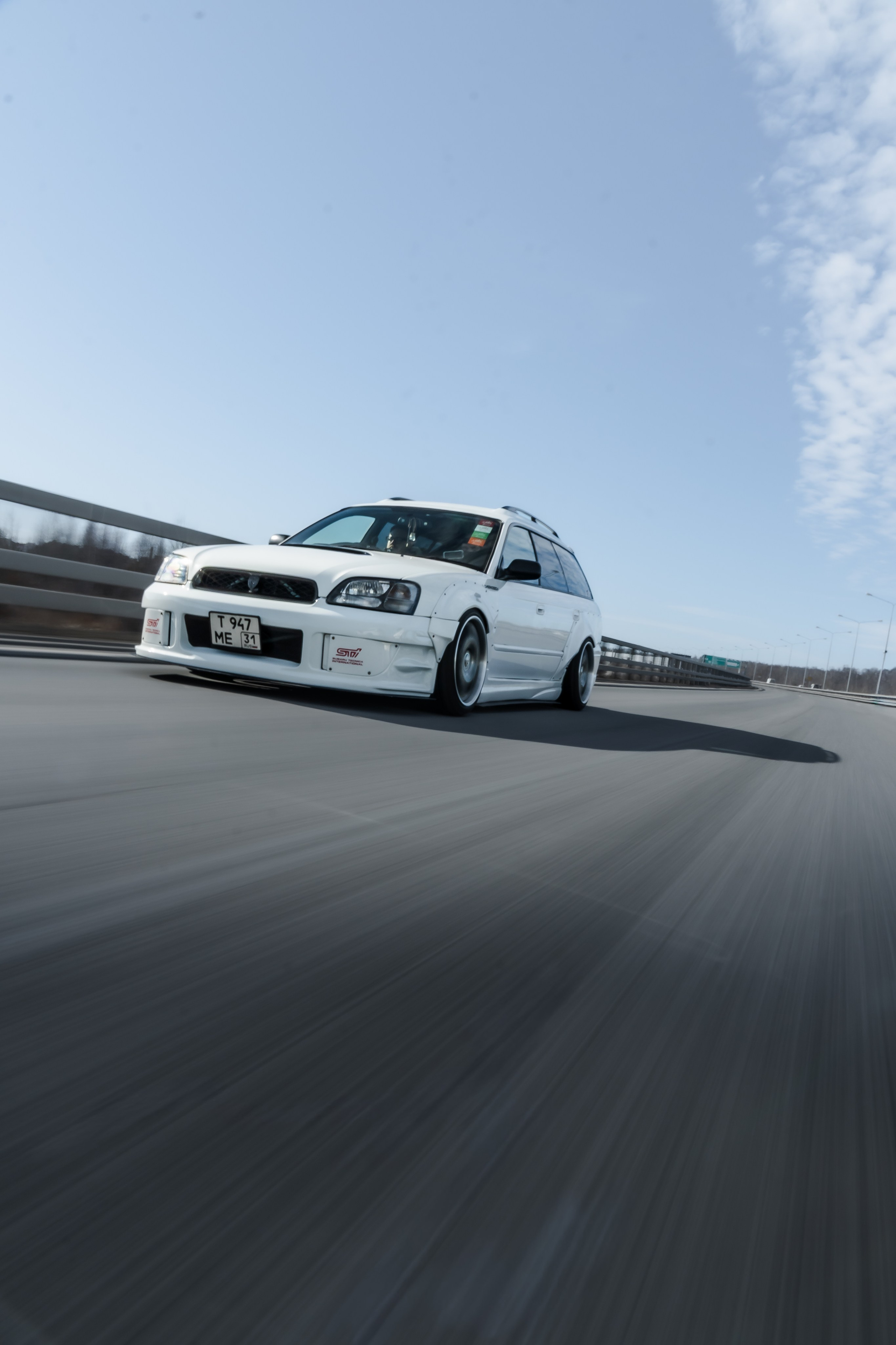 SUBARU LEGACY. Opasnophoto