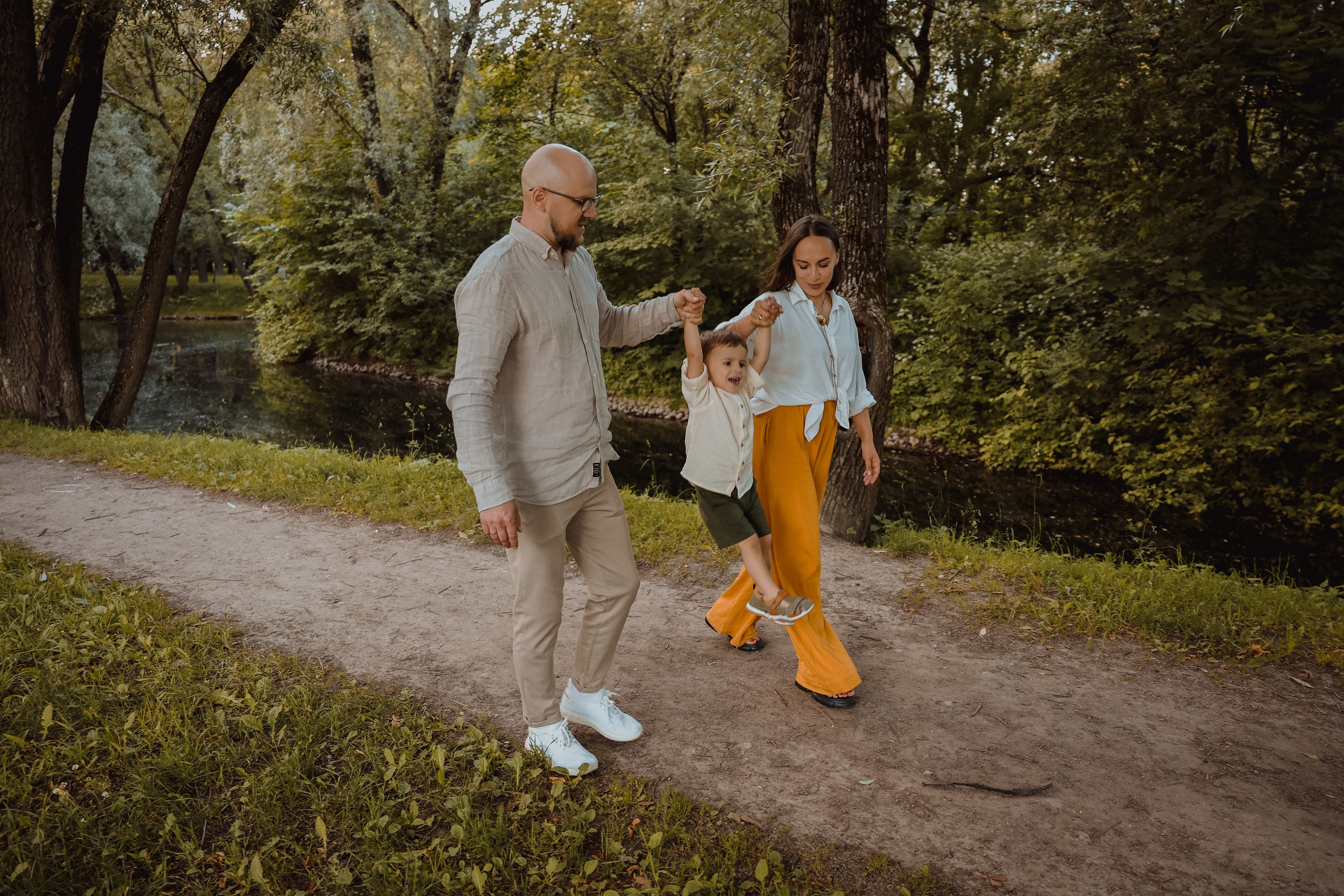 Пикник в парке. Андрей, Катя и Платон. Ваш семейный newborn и lifestyle фотограф в СПБ Наталья Журавлева