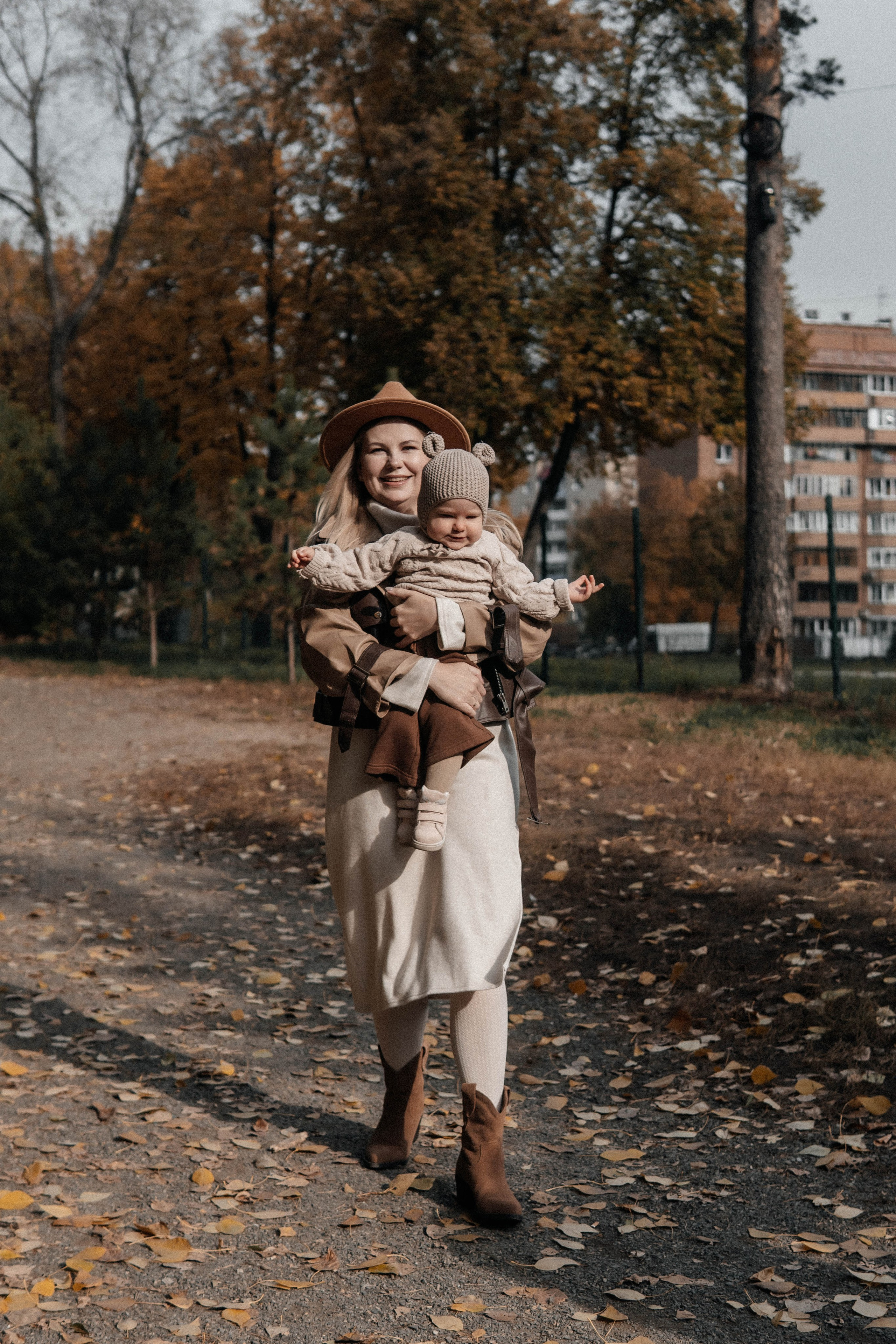 Прогулка осенью в парке. Главная страница