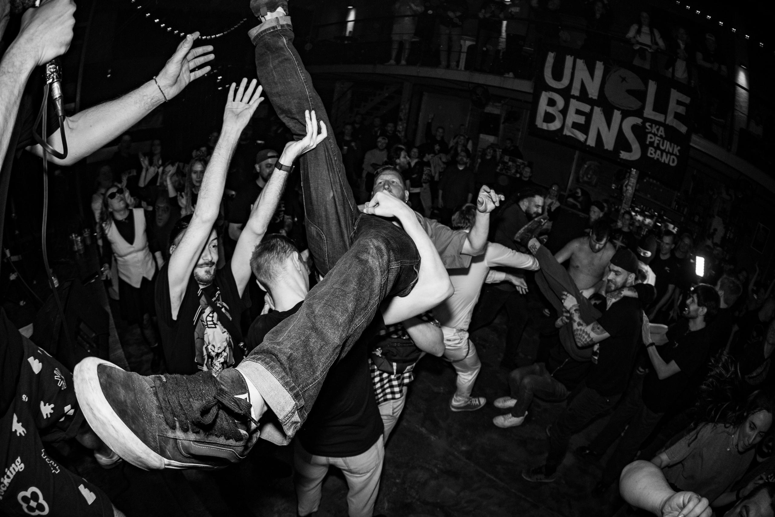 Uncle Bens: 20 лет дружбы|Ласточка. Концертный и репортажный фотограф в Санкт-Петербурге Слава Пахомов