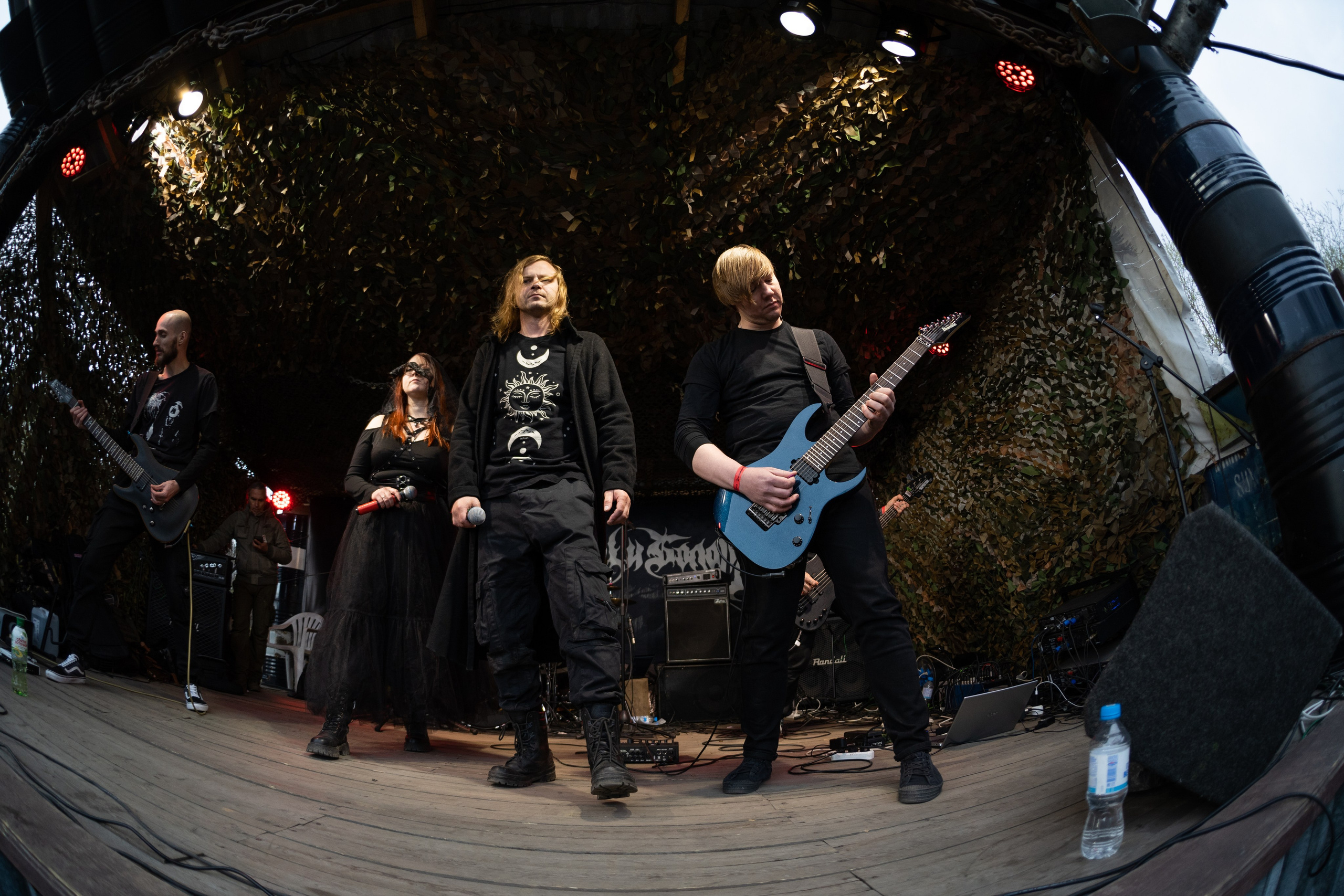 Фестиваль «ПОСРЕДИ КЛАДБИЩ И БОЛОТ»|Архангельск. Концертный и репортажный фотограф в Санкт-Петербурге Слава Пахомов