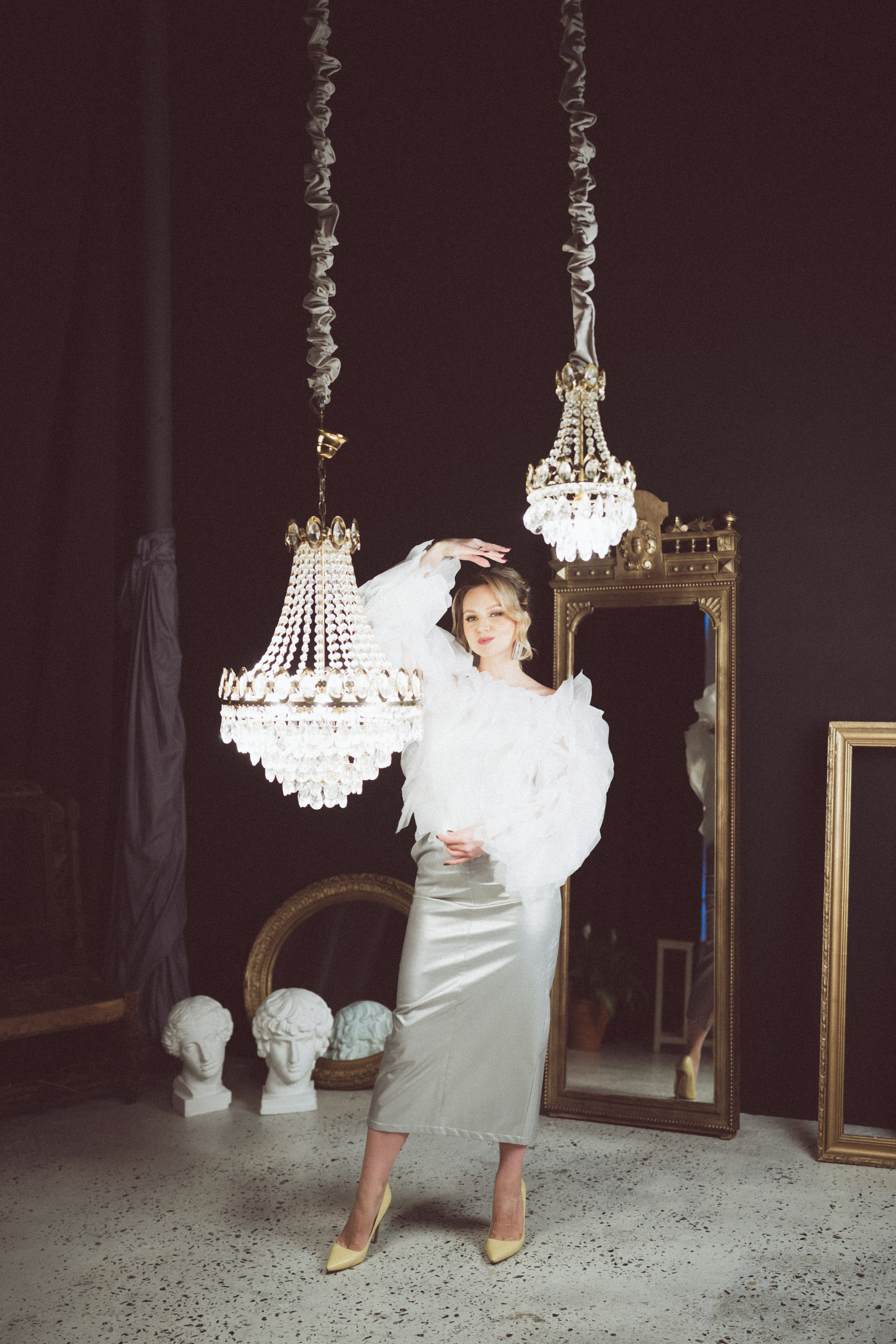 НОВОГОДНЯЯ ФОТОСЕСИИЯ В СТУДИИ ДЛЯ ДЕВУШКИ И ПРОГУЛКА ПО ЧЕРНЫШЕВСКОЙ. Профессиональный фотограф, Санкт-Петербург — Виктория Богомолова