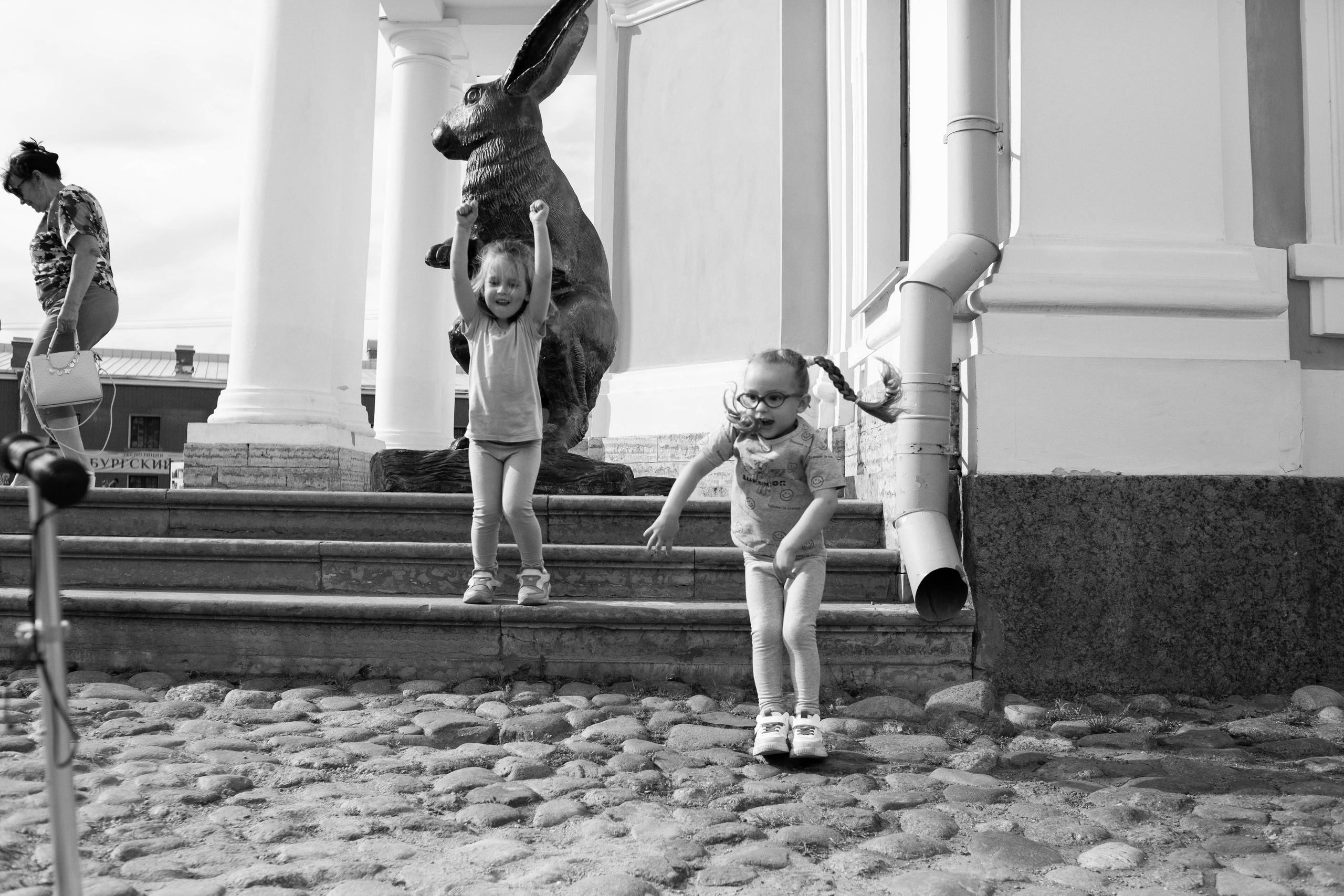 Алиса и Кристина. Детский и семейный фотограф в Челябинске Логинова Валерия