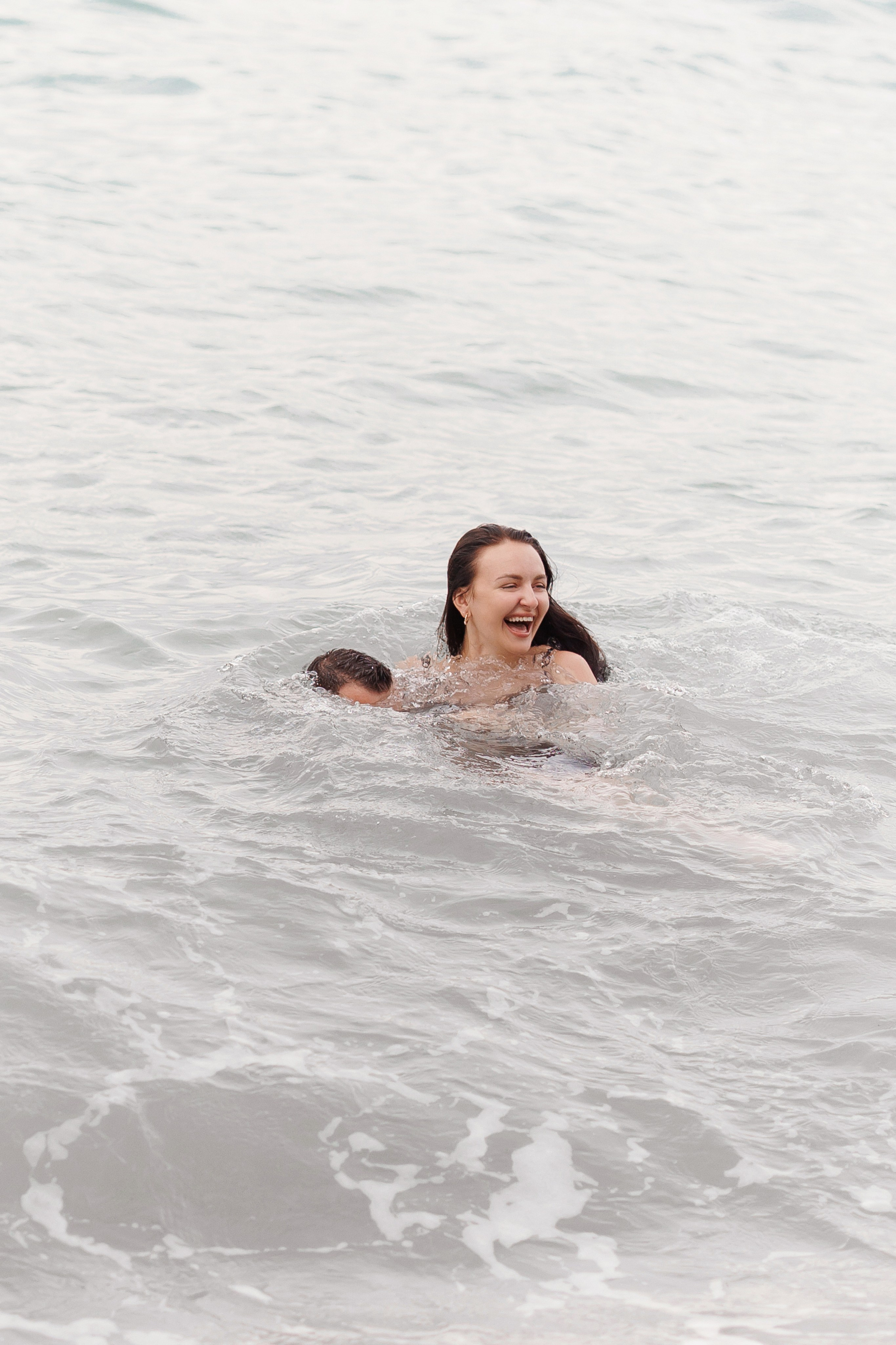 Парная фотосессия у моря. Свадебный и семейный фотограф в Сочи Денис Вялов