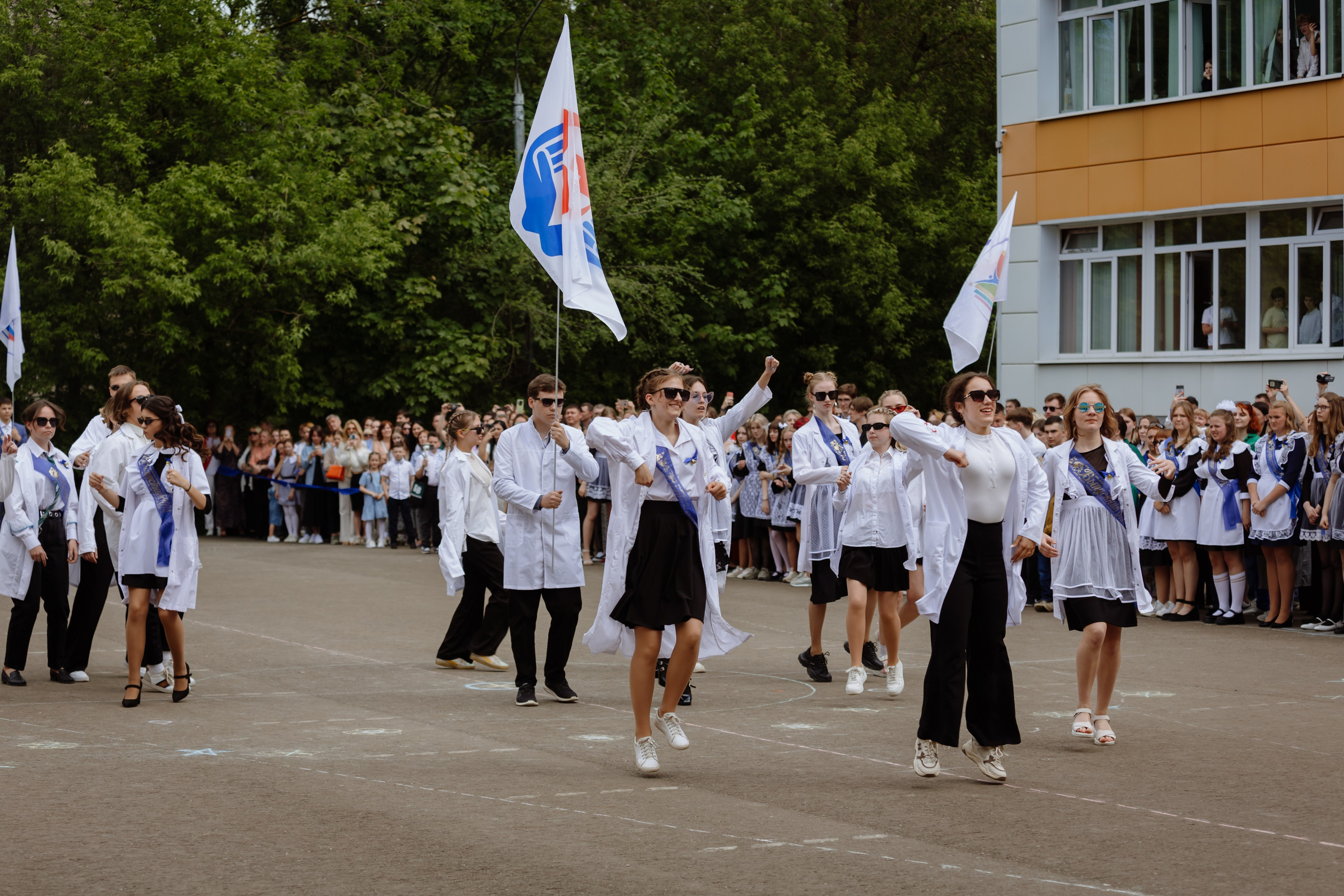 Последний звонок 2024 (3 часа фотосъемки). Профессиональный фотограф Надежда Антонова