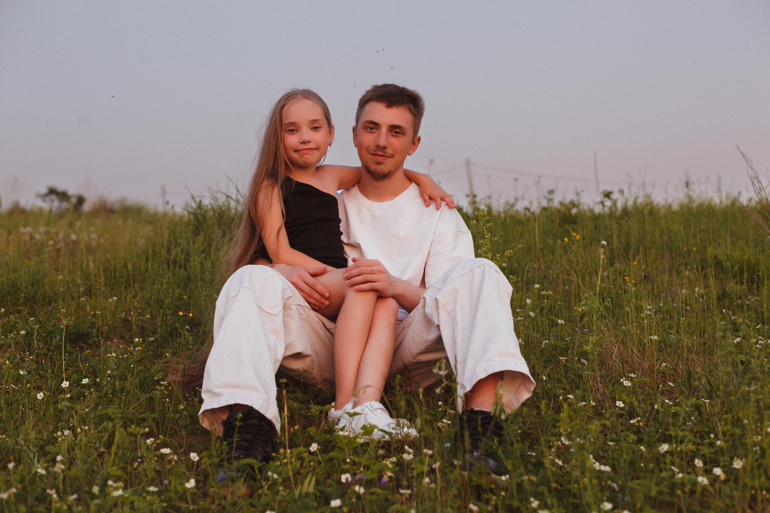 Семейная прогулка на закате. Семейный и детский фотограф в Сухом Логу Ольга Кайгородова