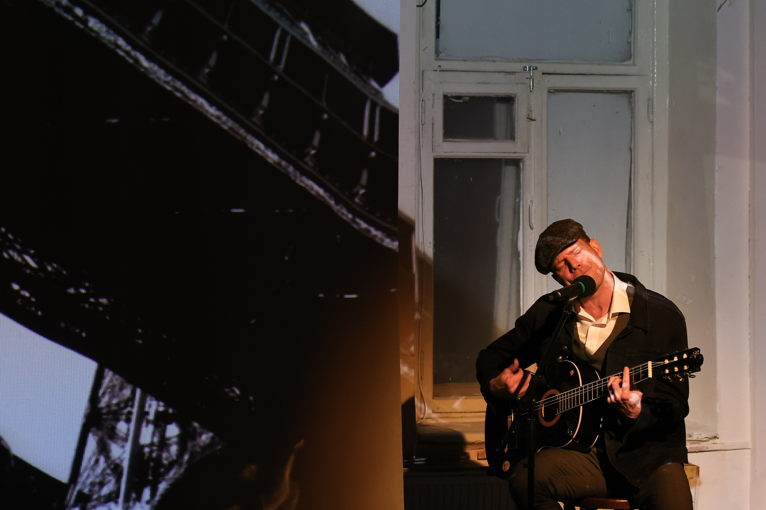 Маяковский.Прогулка.Театр СФЕРА. Reportage, architectural, fine art photographer Lena Melnikova in Moscow