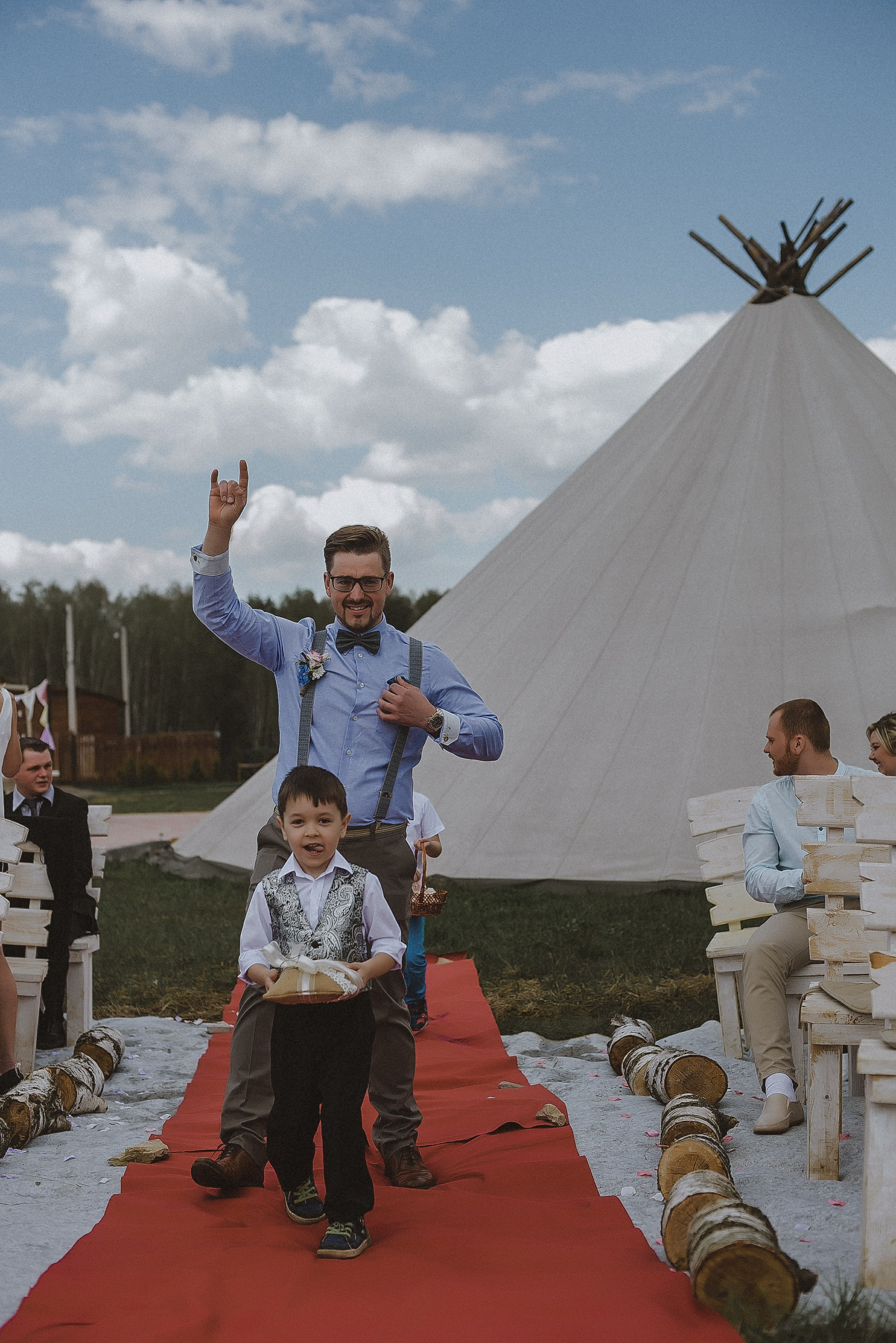 Love.app: Англичане в России. Свадебный и семейный фотограф в Москве Сажина Кристина КиМ. Свадебный оператор в Москве Сажин Максим