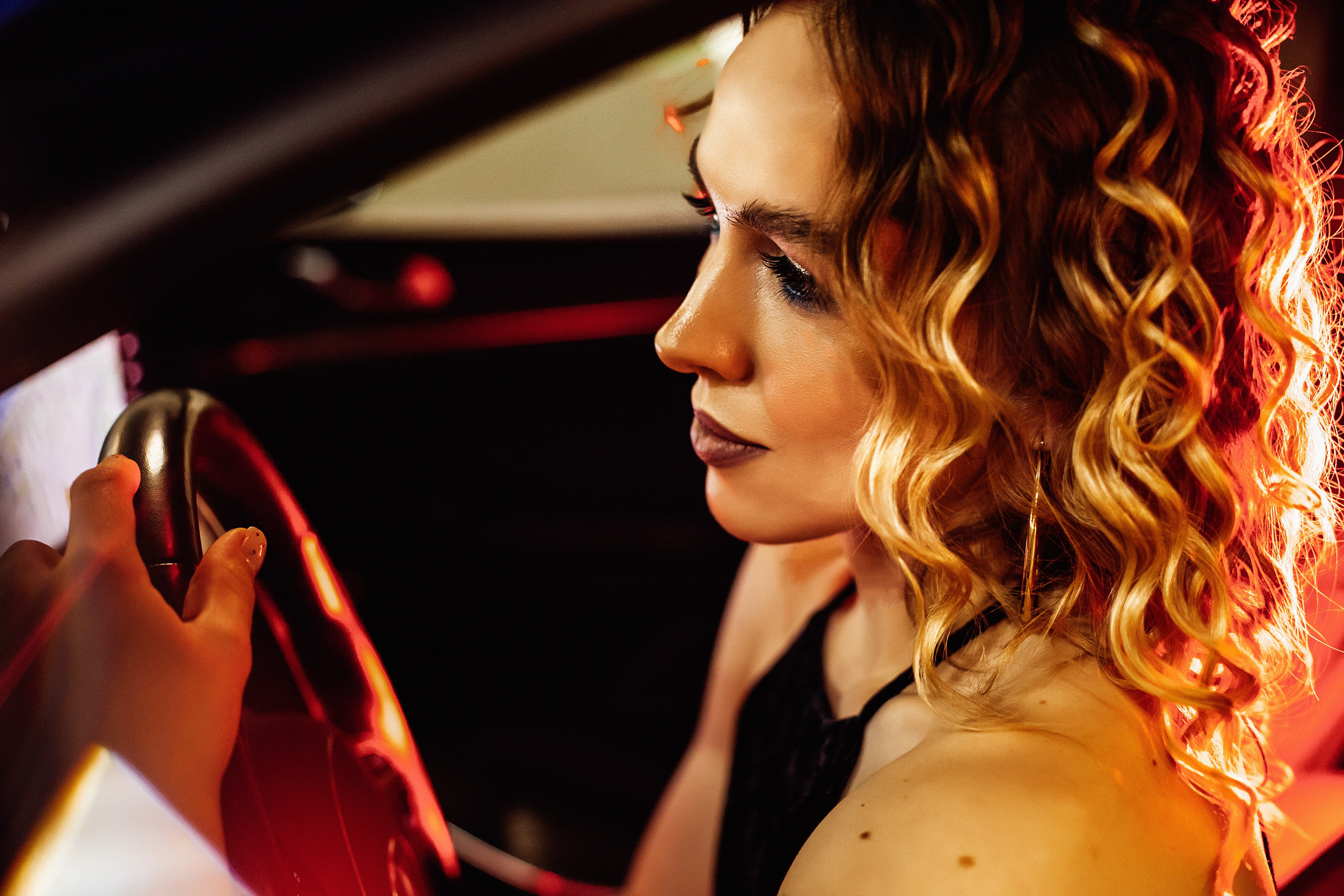 Фотосессия на парковке. Свадебный и семейный фотограф/видеограф в Краснодаре Наталья Осинская