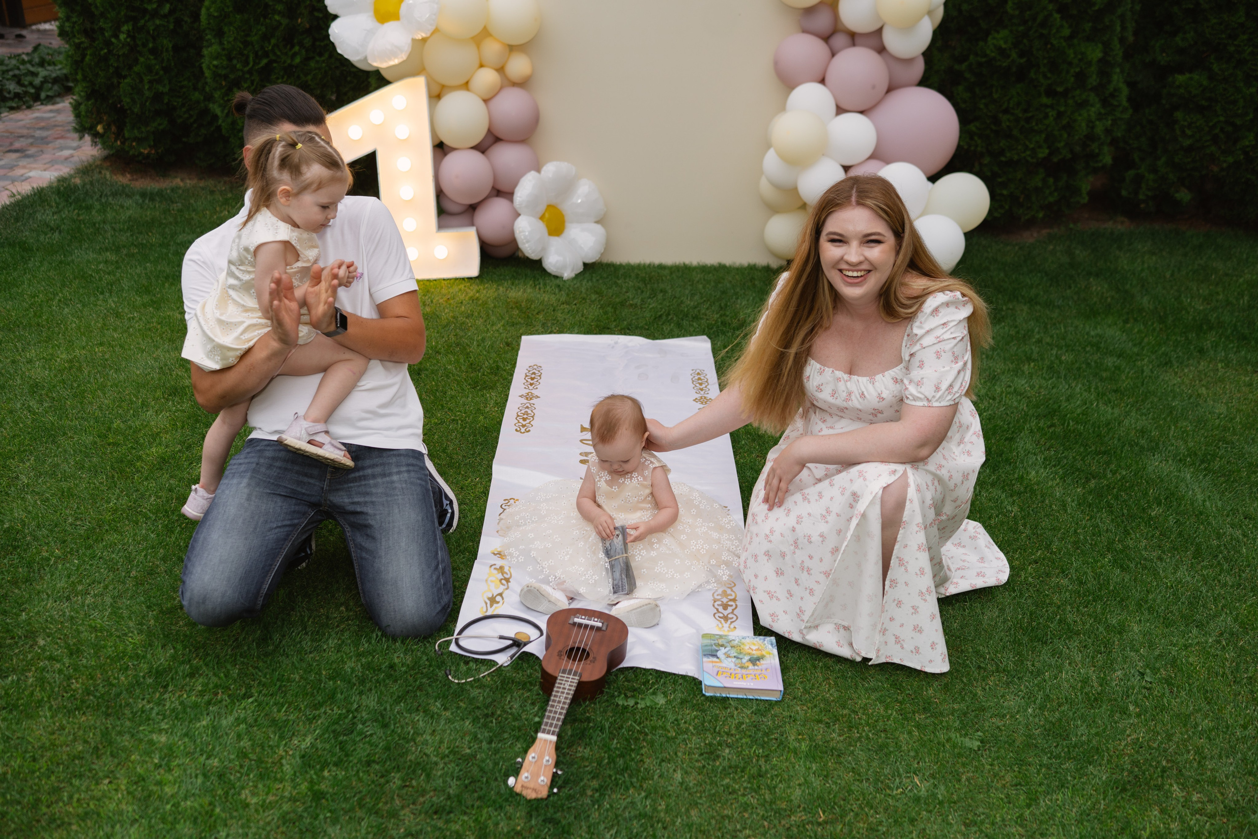 День рождения, годик. Профессиональная съемка в Алматы