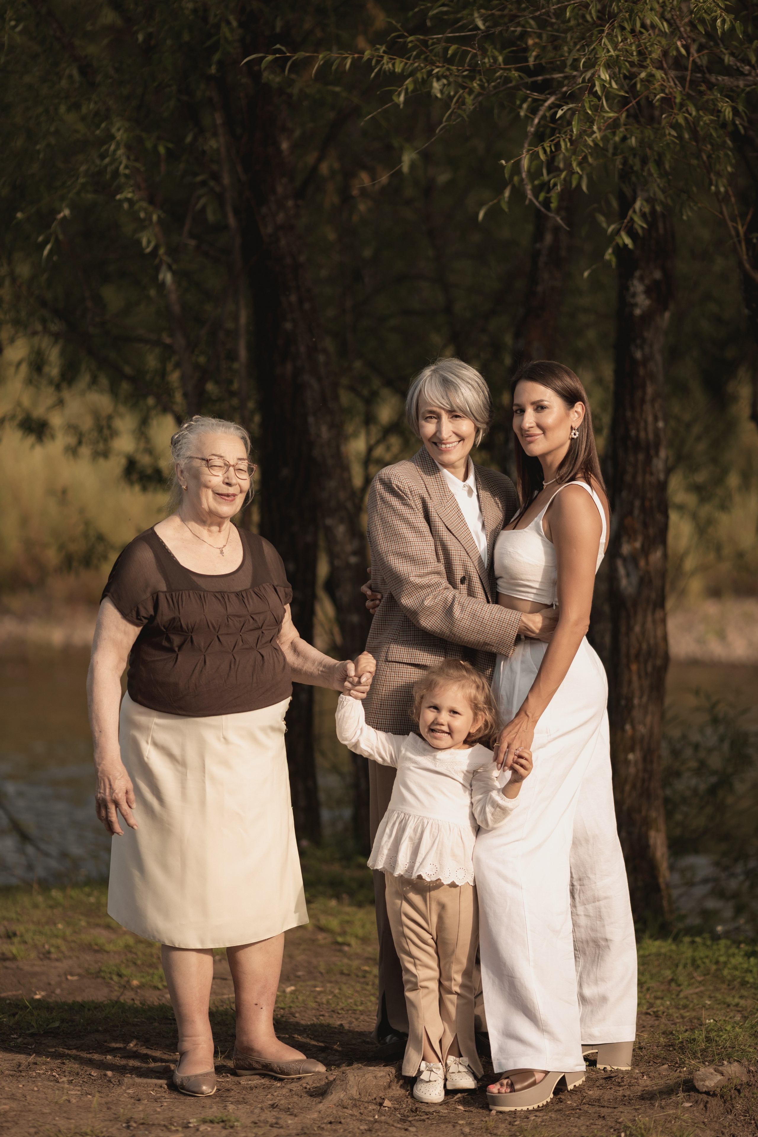 4 поколения. Семейный и свадебный фотограф Лилия Матонина | Ангарск, Иркутск, Усолье-Сибирское, Байкал (Листвянка, Ольхон), Иркутская область