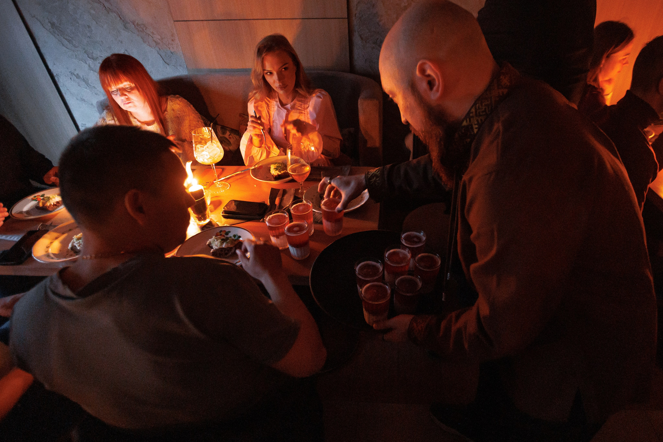 Гастроужин Поселенцы в гостях у Самозванцев