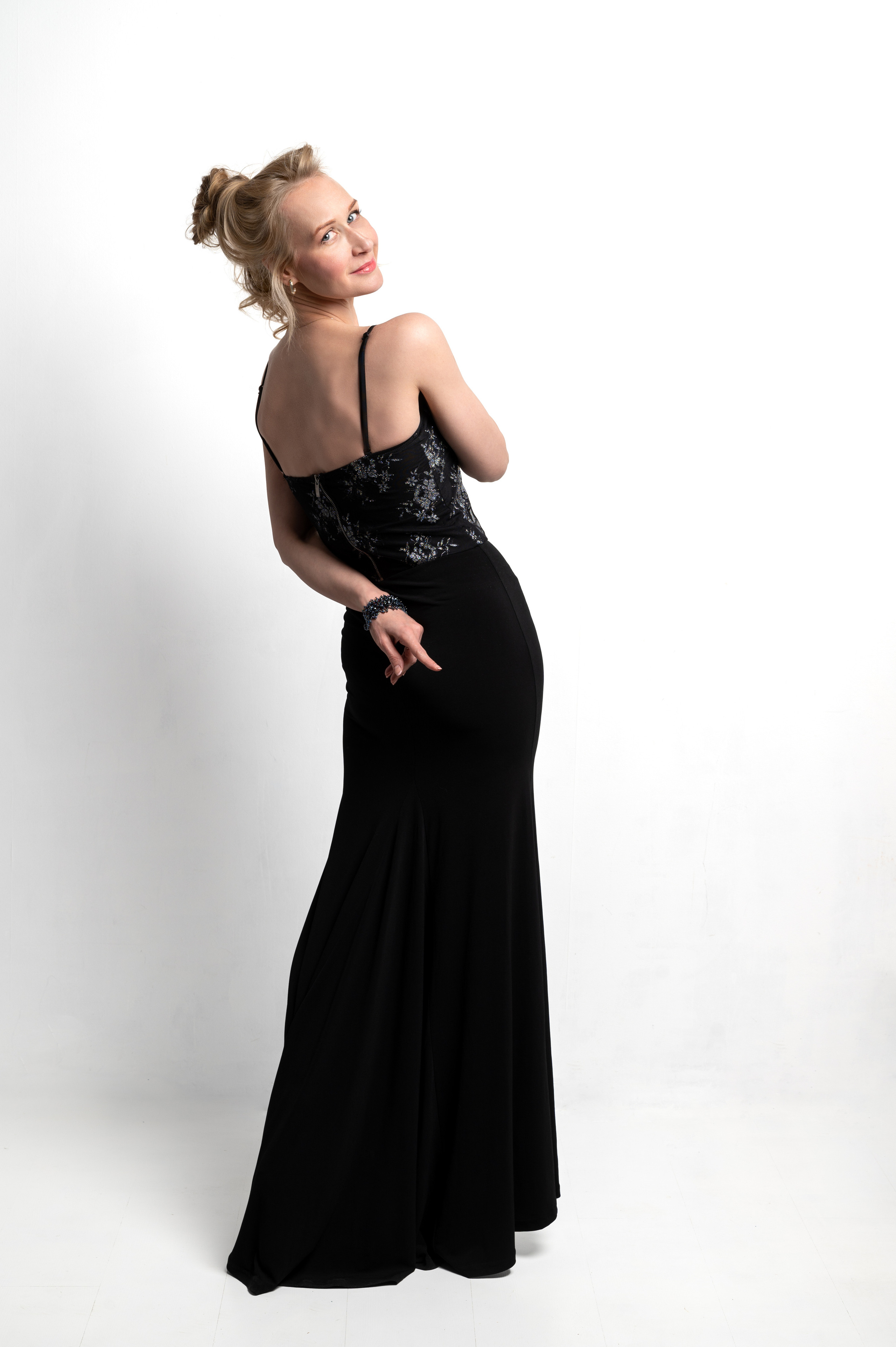 Юлия. Фотосессии портреты студийная фотосъемка фотопрогулки в Москве