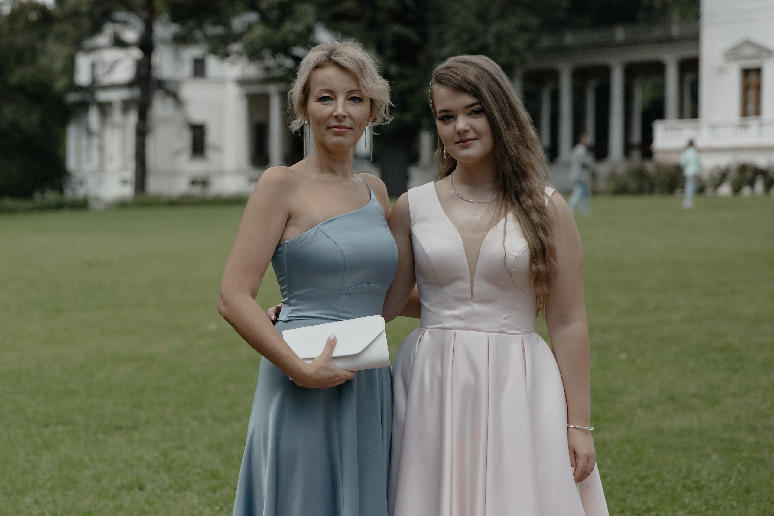 25.08.2024. RETOUCH-HOUSE