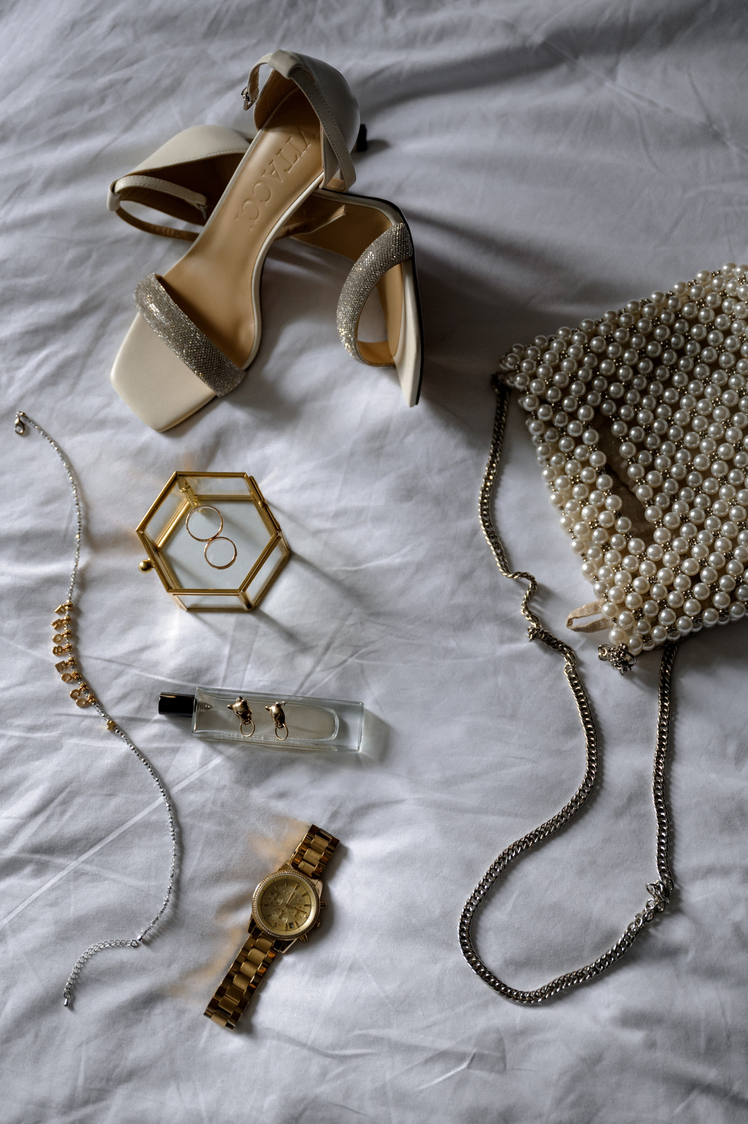 23.08.2024. RETOUCH-HOUSE