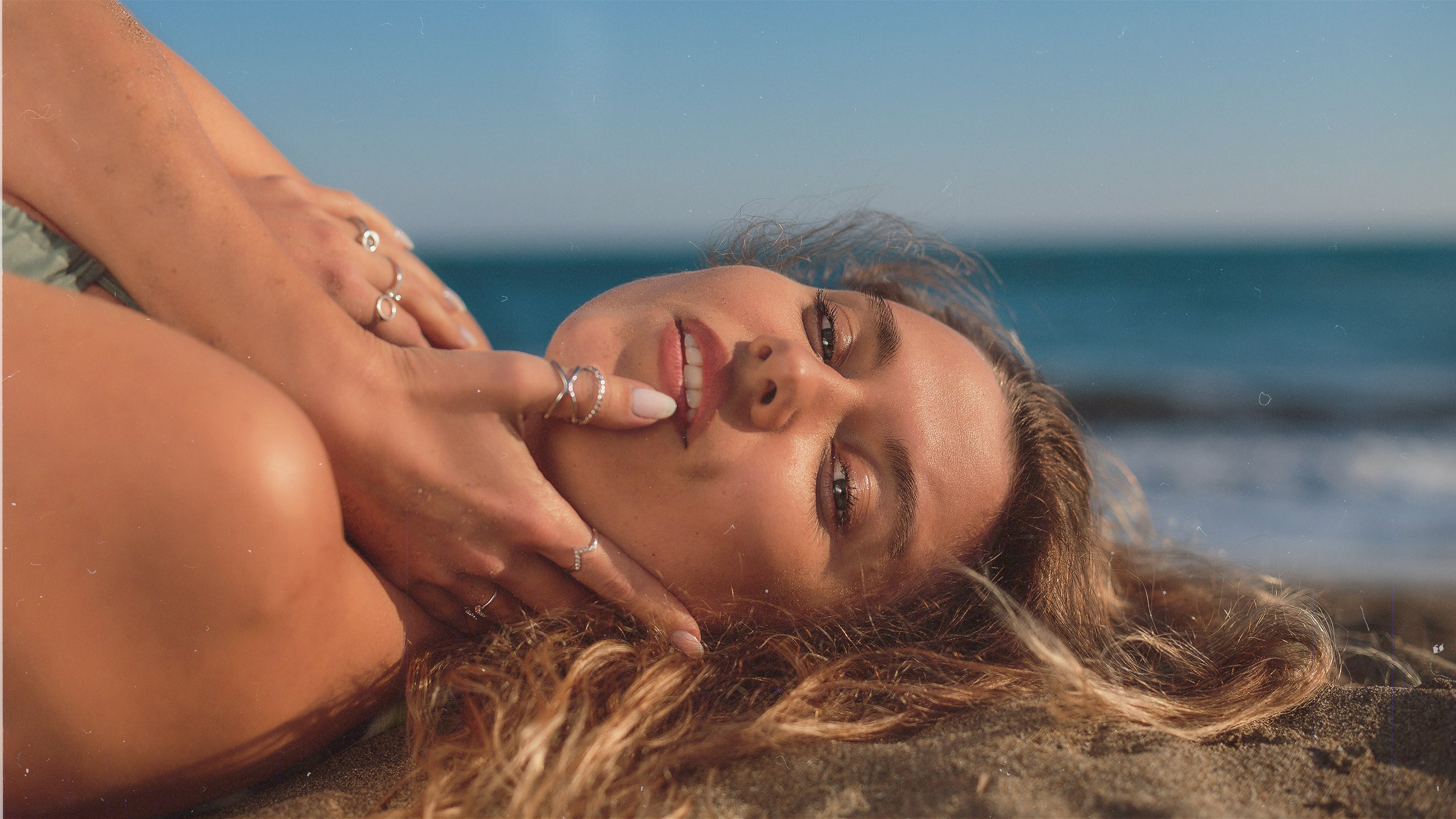 P o r t r a i t. Your photographer