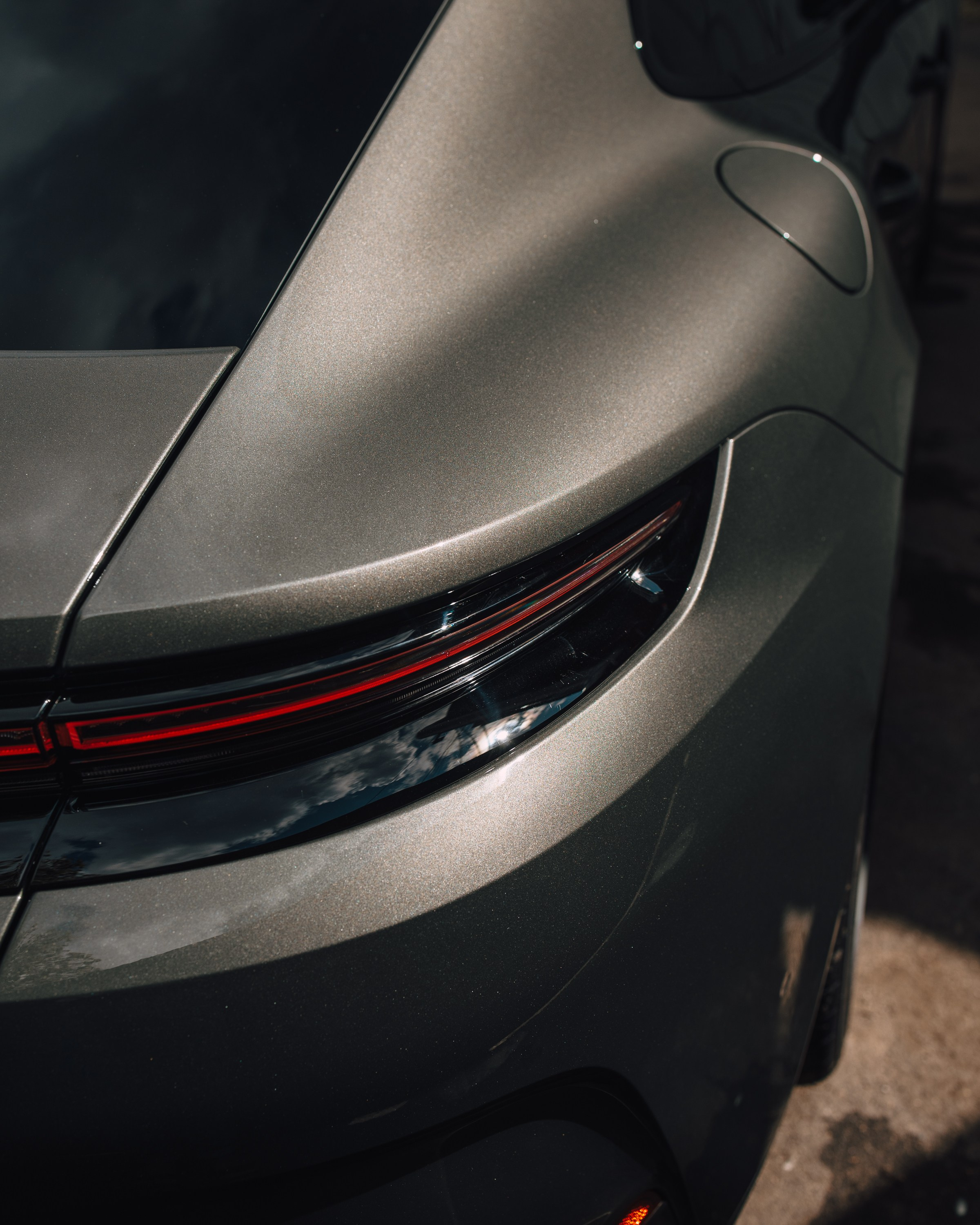 Porsche Panamera GTS оклейка глянецевый полиуретан. DeLorein