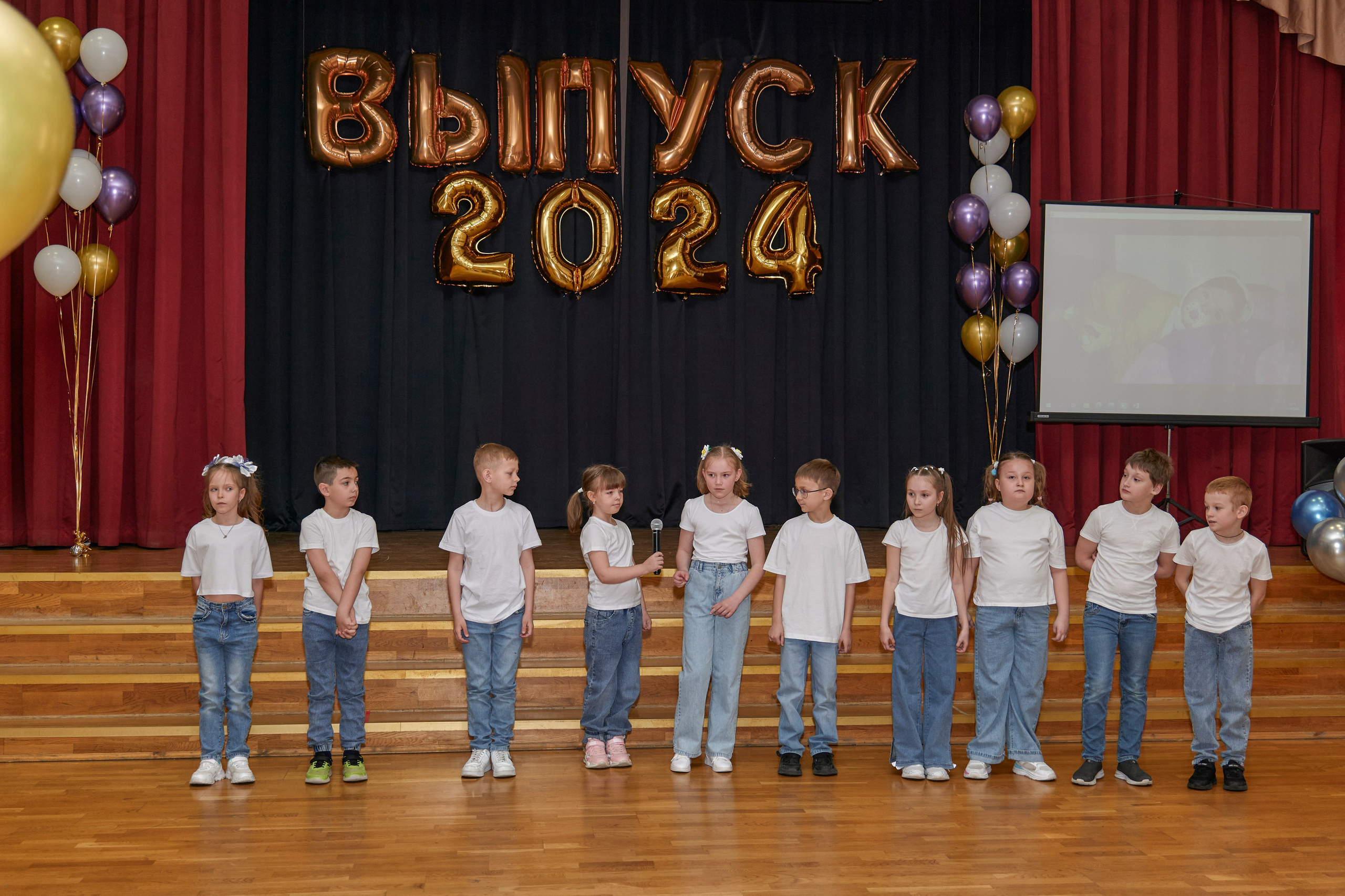 Последний звонок школа 1413. Детский и семейный фотограф г. Москва Оксана Катаджи