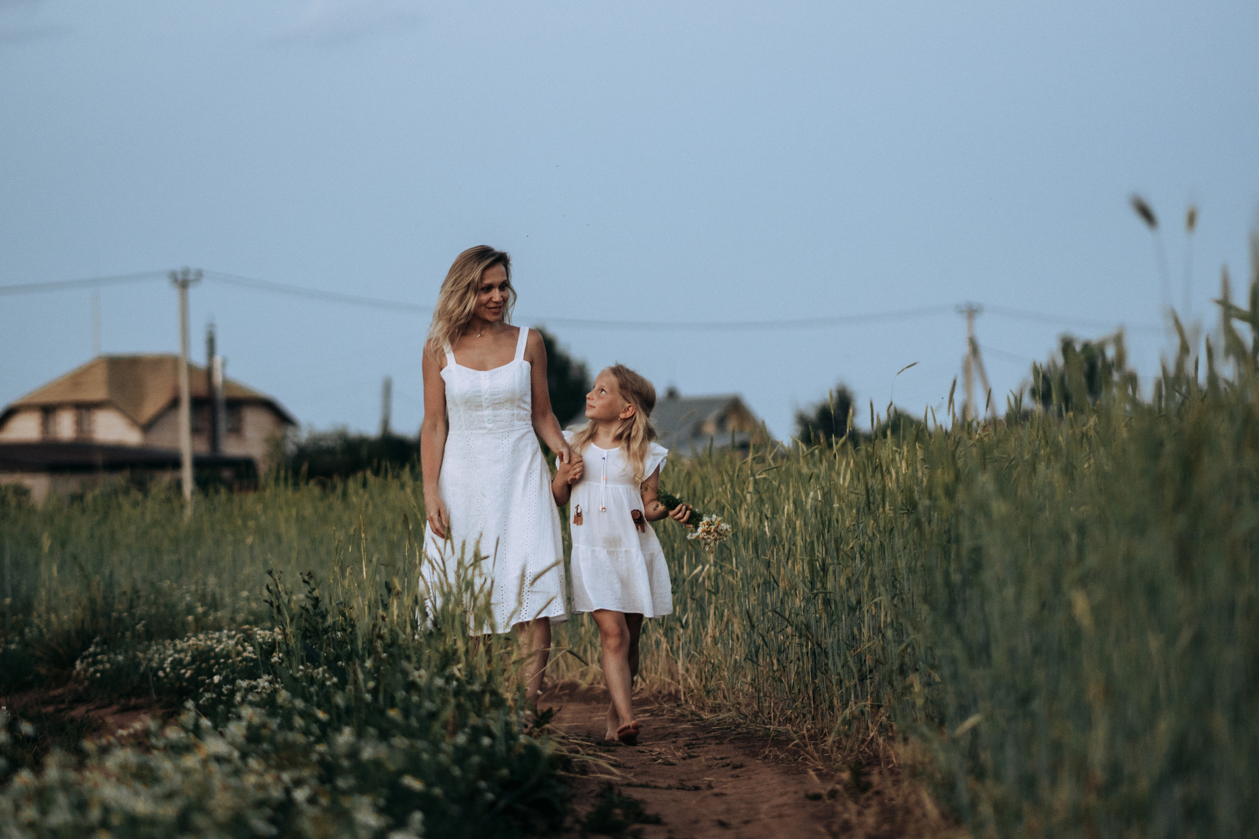 Фотосессия в поле на закате. Семейный и детский фотограф в Санкт-Петербурге Наталья Григорьева