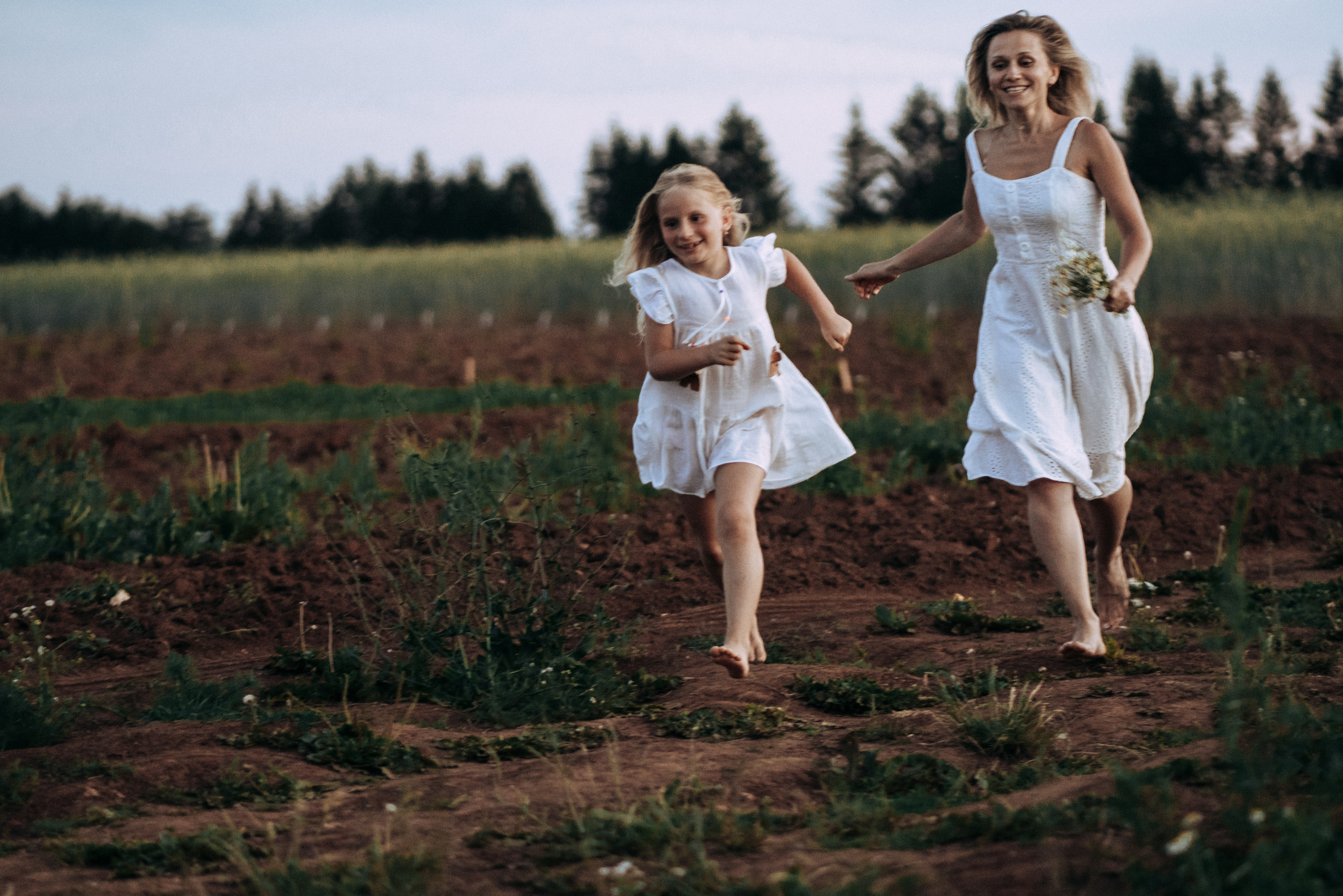 Фотосессия в поле на закате. Семейный и детский фотограф в Санкт-Петербурге Наталья Григорьева