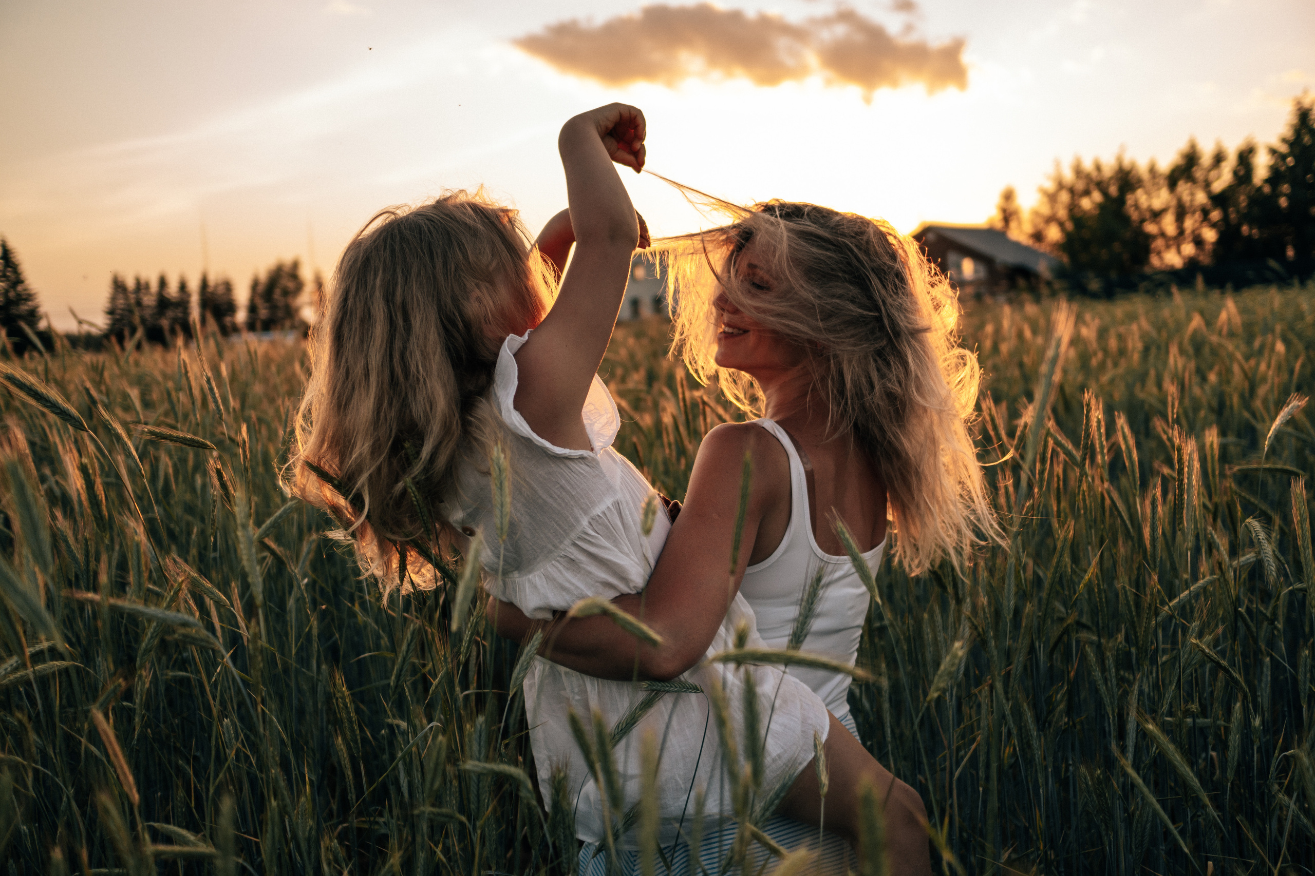 Фотосессия в поле на закате. Семейный и детский фотограф в Санкт-Петербурге Наталья Григорьева