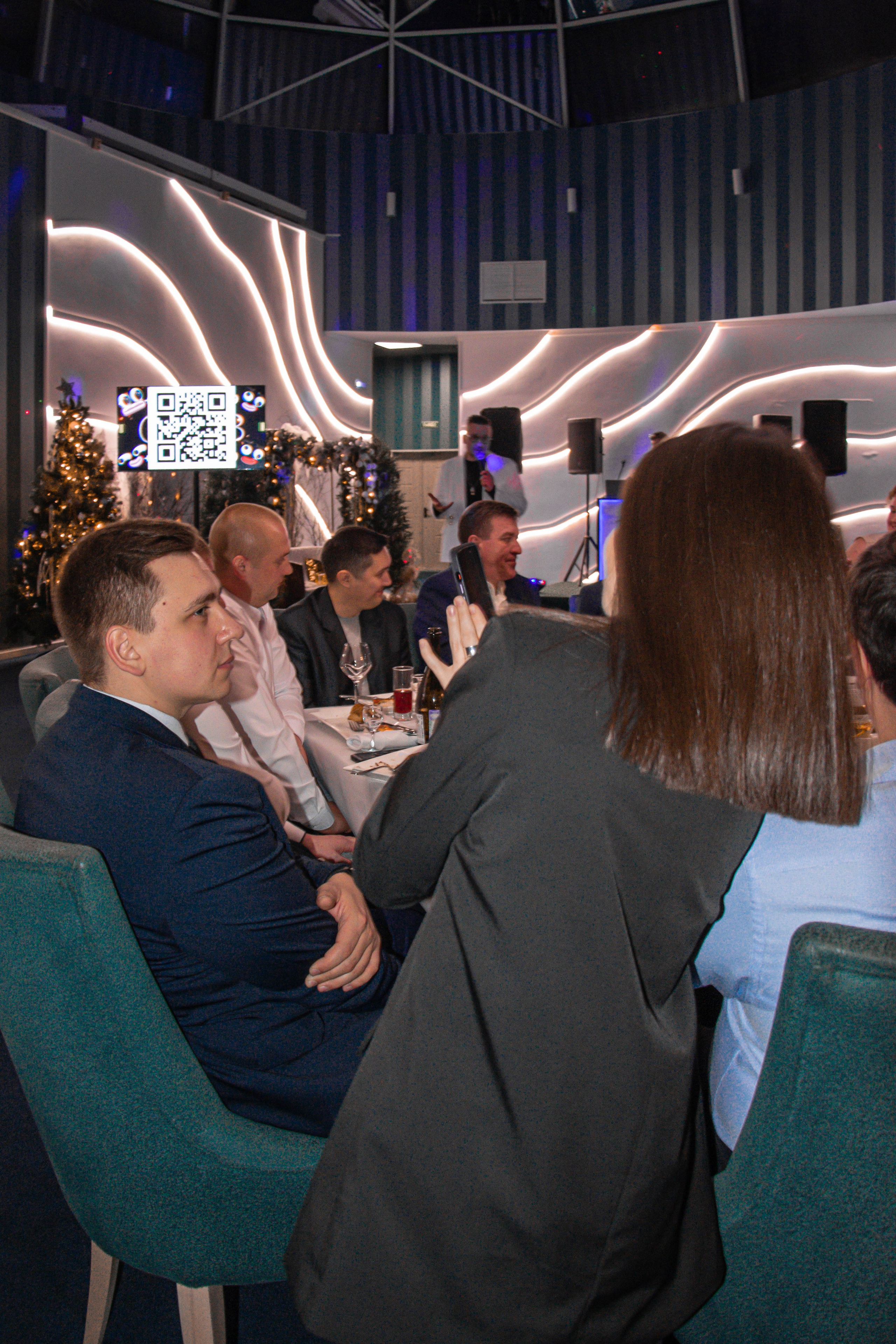 Корпоратив. Женский фотограф в Людиново и Киров