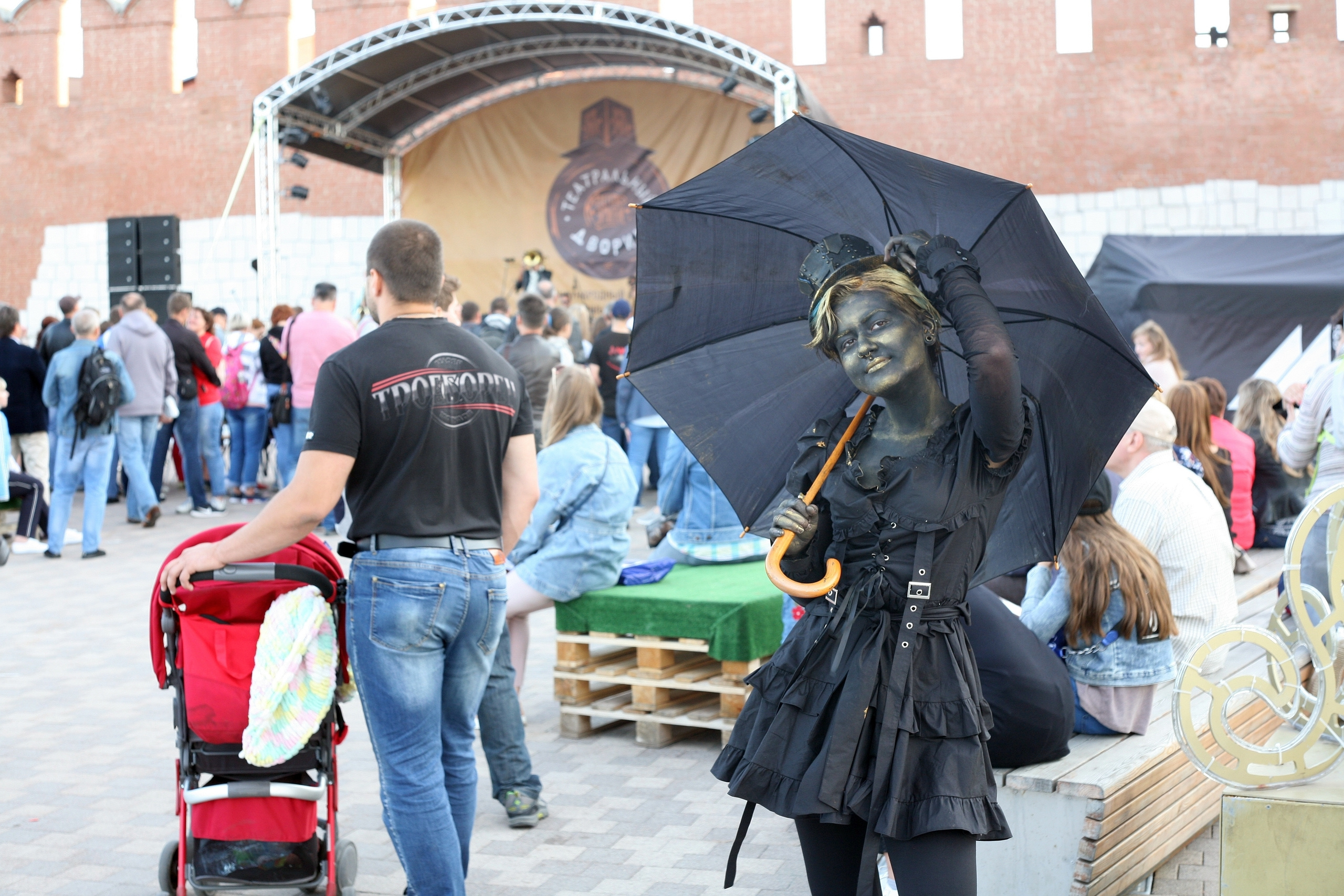 Фестиваль «Театральный дворик» в г. Тула. Фотограф в Туле Крупский АнДРей. Фотостудия «КАДР71» в Туле