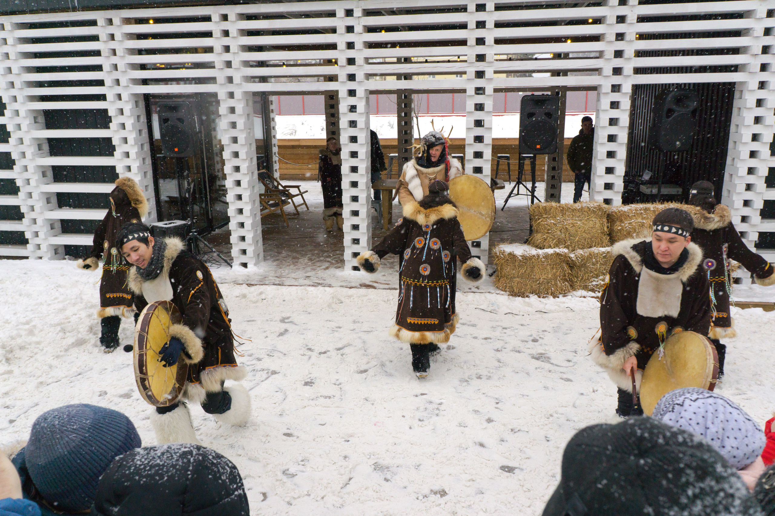 Репортаж. Чукотка на Казанской набережной Тульского кремля. Фотограф в Туле Крупский АнДРей. Фотостудия «КАДР71» в Туле