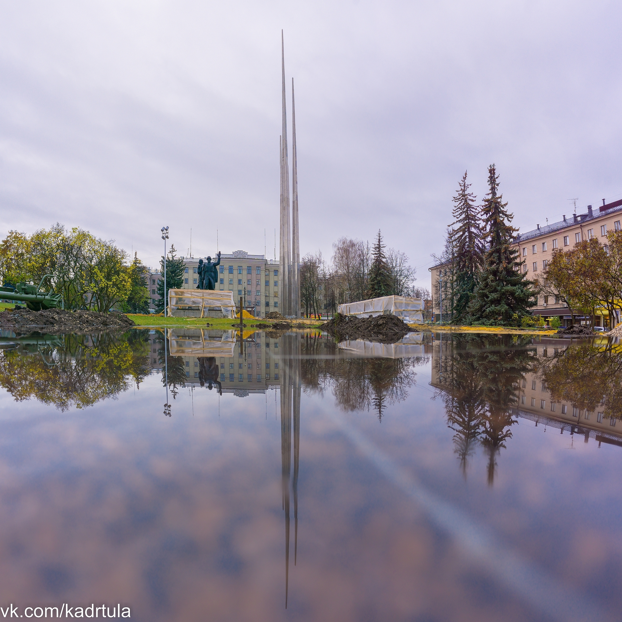 Мемориал «Три Штыка» на «Площади Победы» в г. Тула. Фотограф в Туле Крупский АнДРей. Фотостудия «КАДР71» в Туле