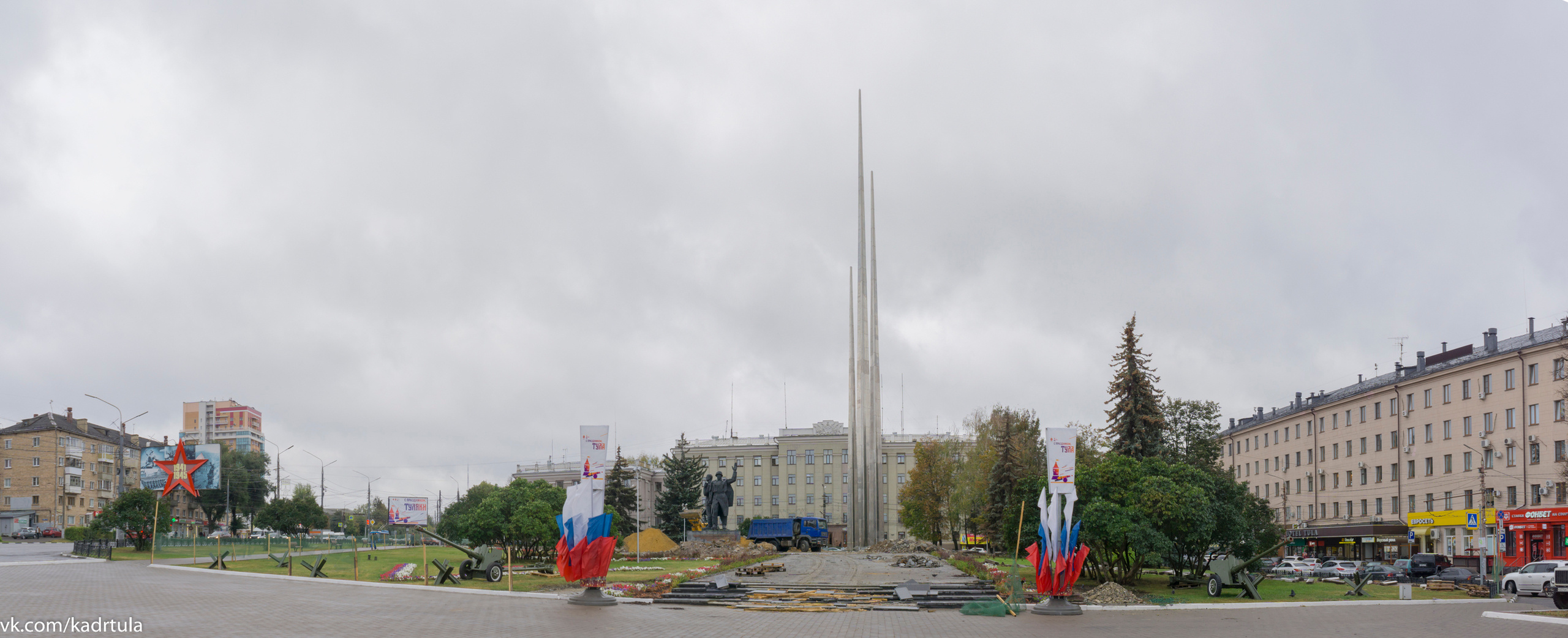Мемориал «Три Штыка» на «Площади Победы» в г. Тула. Фотограф в Туле Крупский АнДРей. Фотостудия «КАДР71» в Туле