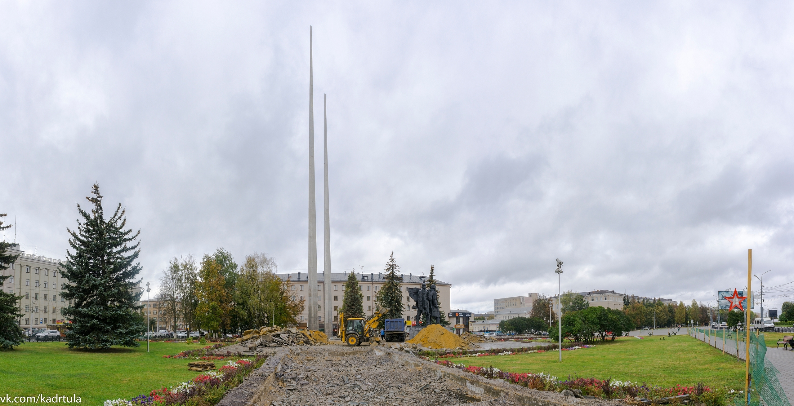 Мемориал «Три Штыка» на «Площади Победы» в г. Тула. Фотограф в Туле Крупский АнДРей. Фотостудия «КАДР71» в Туле