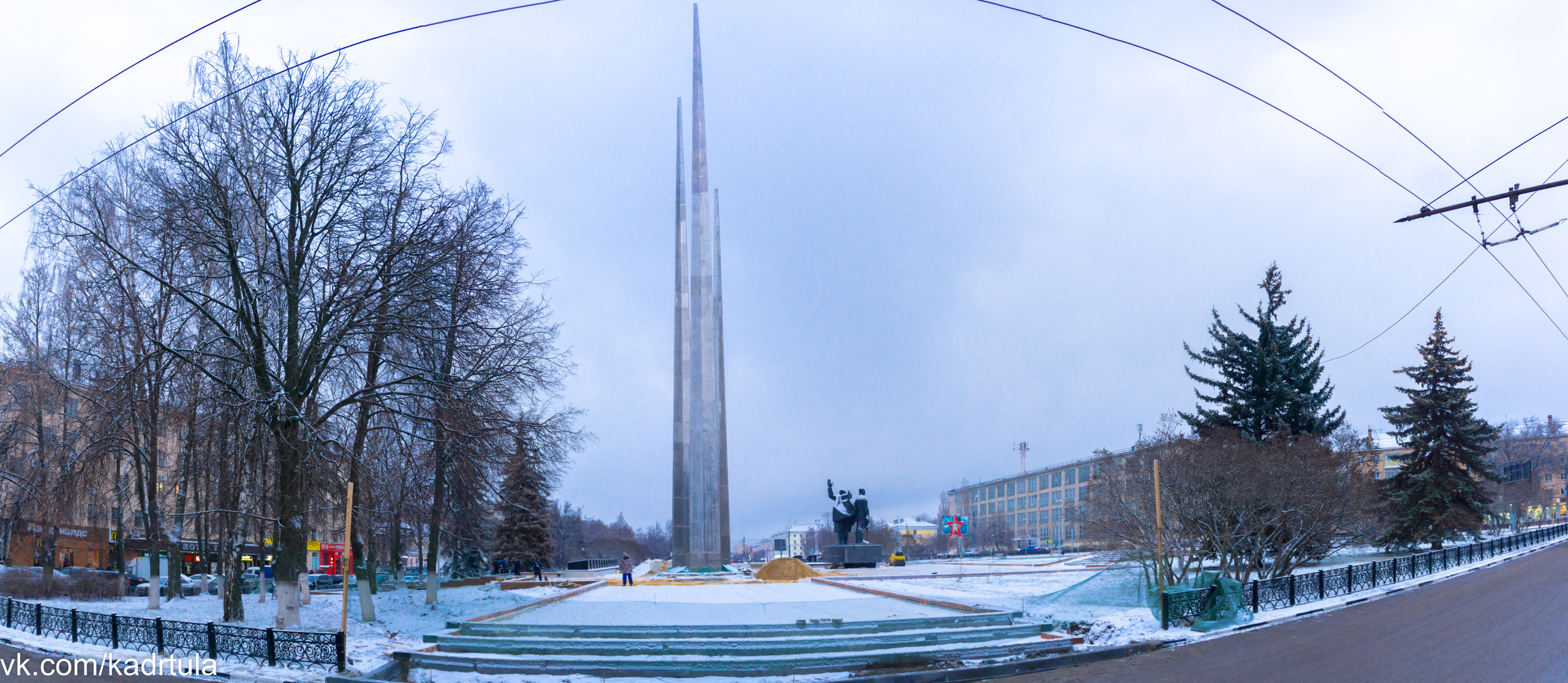 Мемориал «Три Штыка» на «Площади Победы» в г. Тула. Фотограф в Туле Крупский АнДРей. Фотостудия «КАДР71» в Туле
