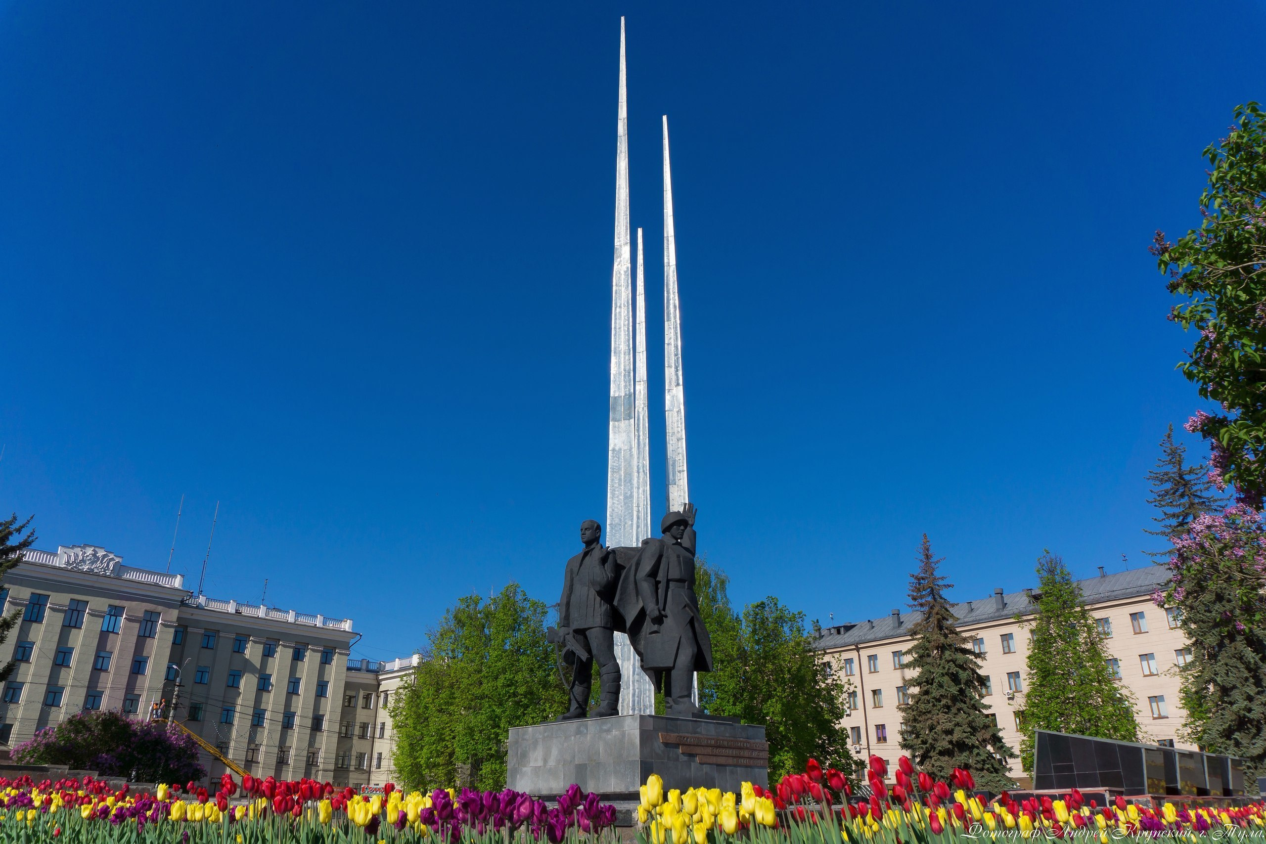Мемориал «Три Штыка» на «Площади Победы» в г. Тула. Фотограф в Туле Крупский АнДРей. Фотостудия «КАДР71» в Туле