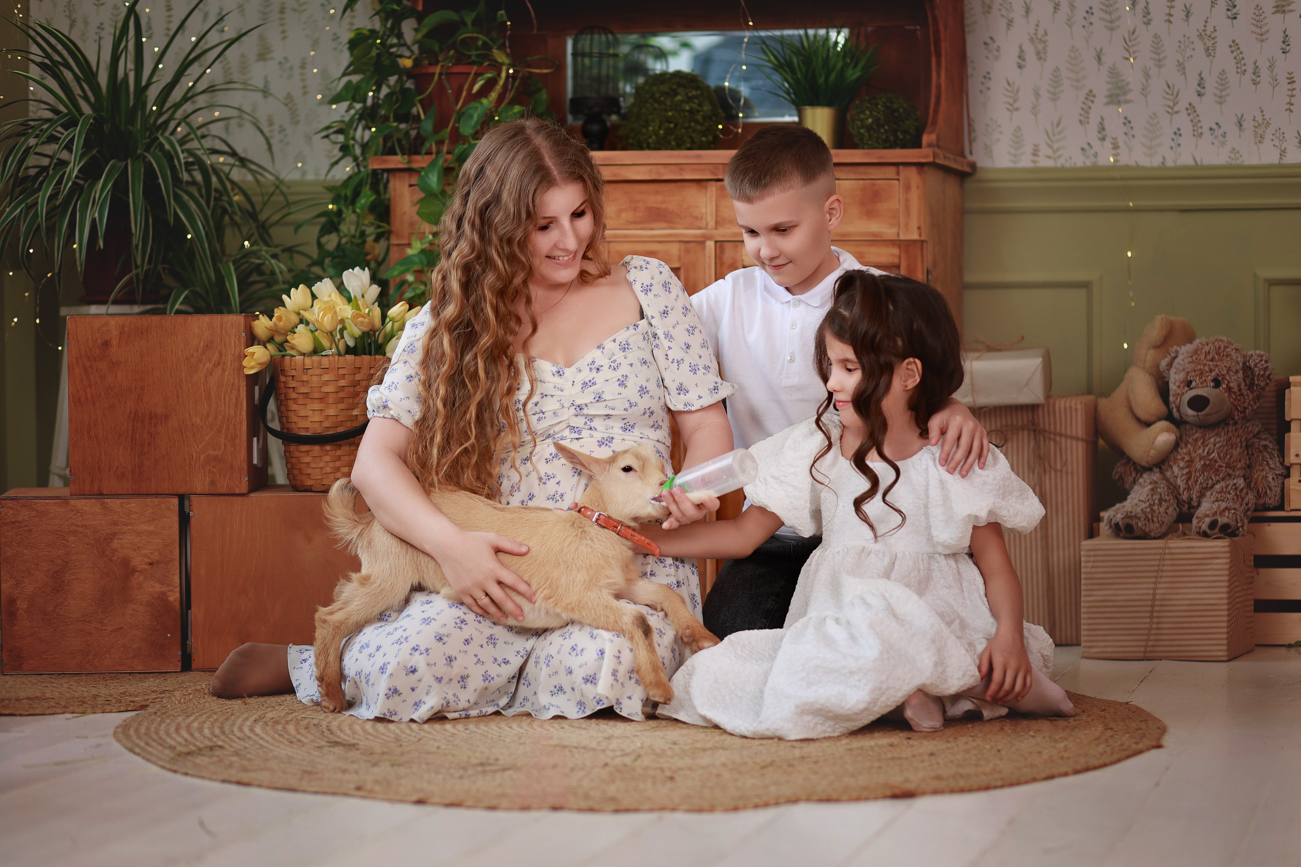 Фотопроект с козочкой и кроликами. Детский семейный фотограф Краснодар