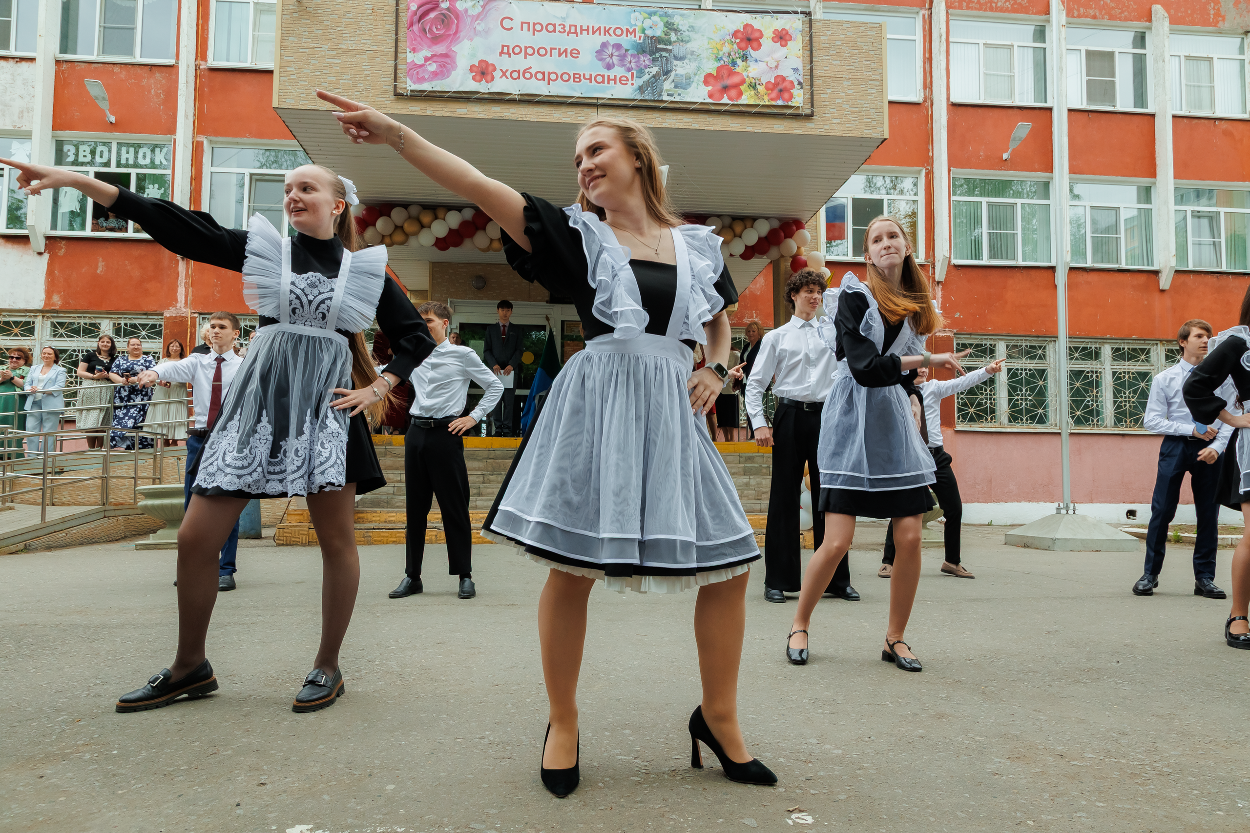 Последний звонок 11 класс. Фотограф из Хабаровска Юлия Черёмушкина