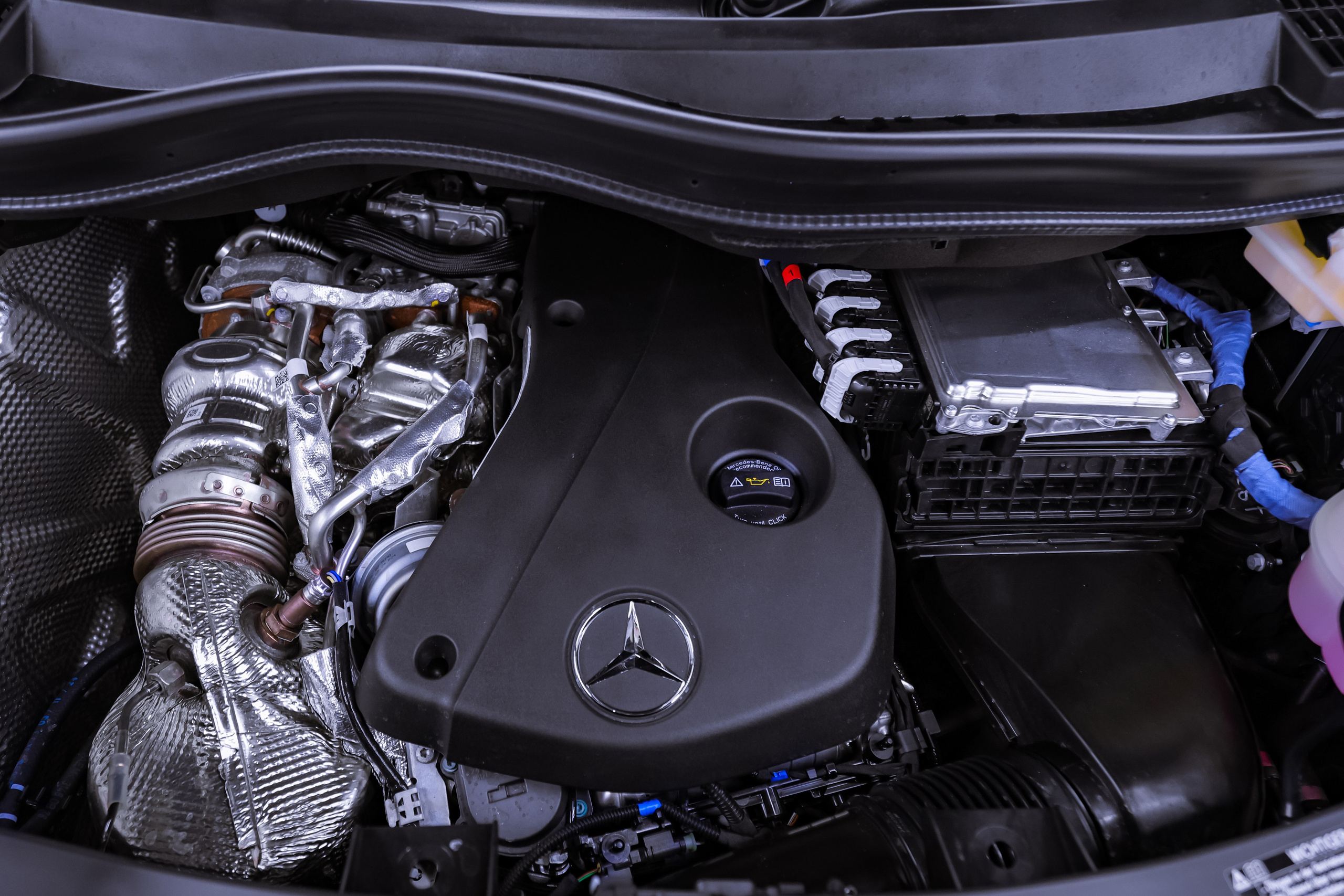 2024 MERCEDES BENZ V 300 d 4MATIC. Mixturecaptures