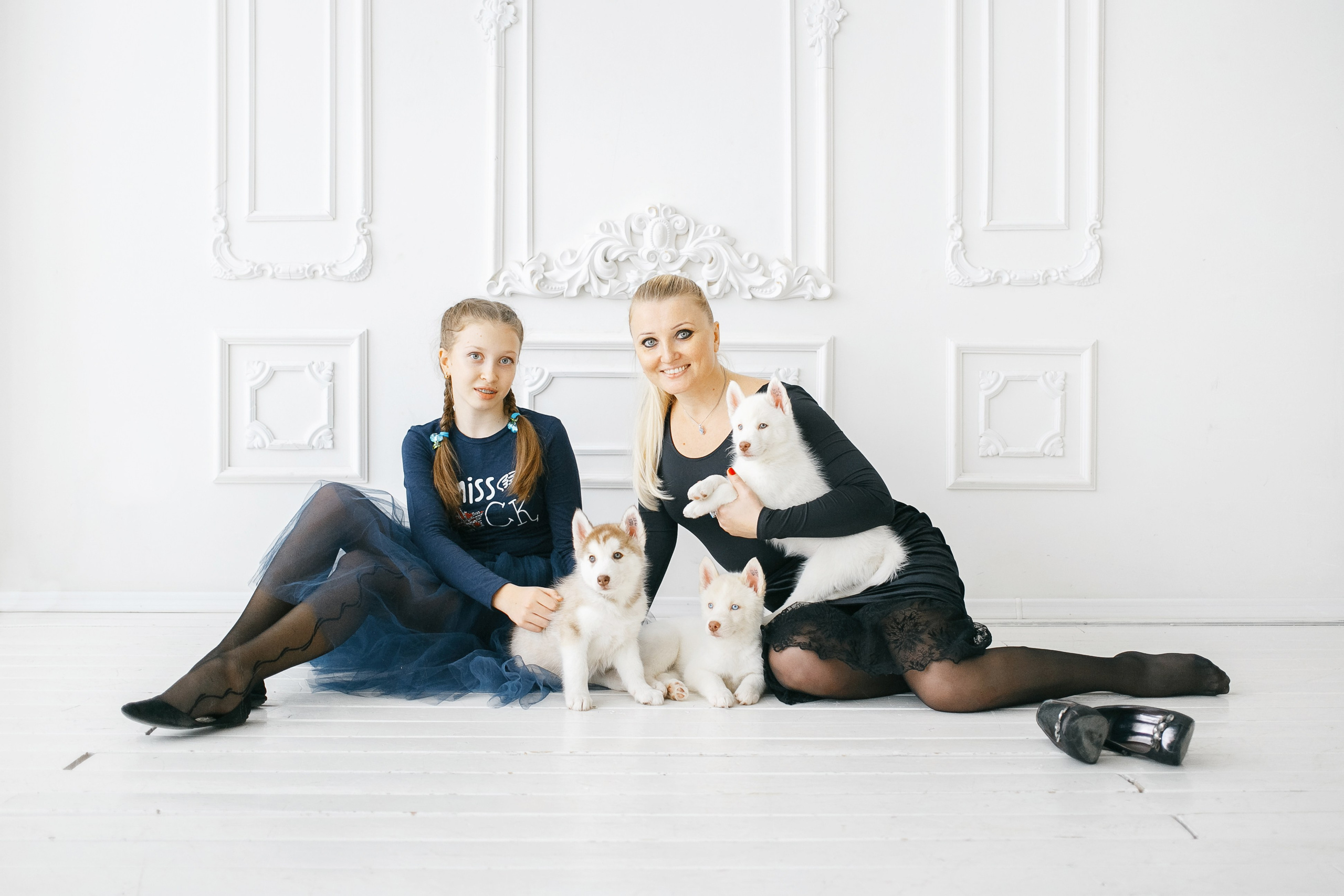 Весенняя фотосессия с щенками Хаски. Фотограф Сергей Логинов