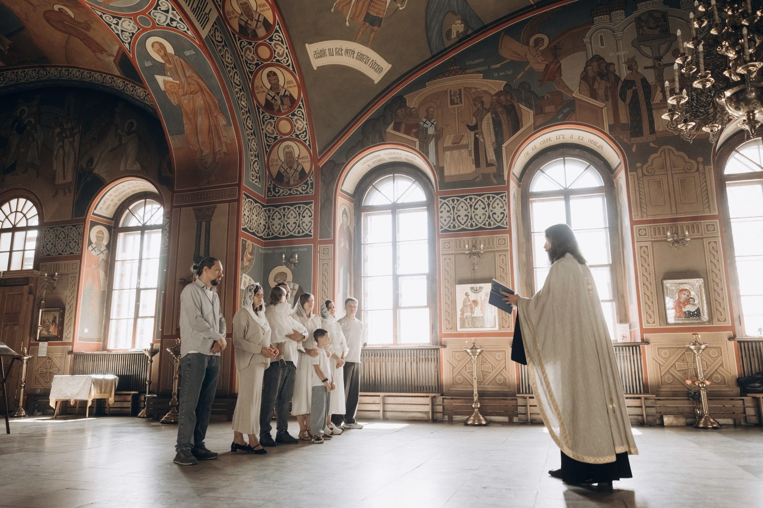 Крещение в храме Николая Чудотворца. Фотограф Светлана Мерзлякова