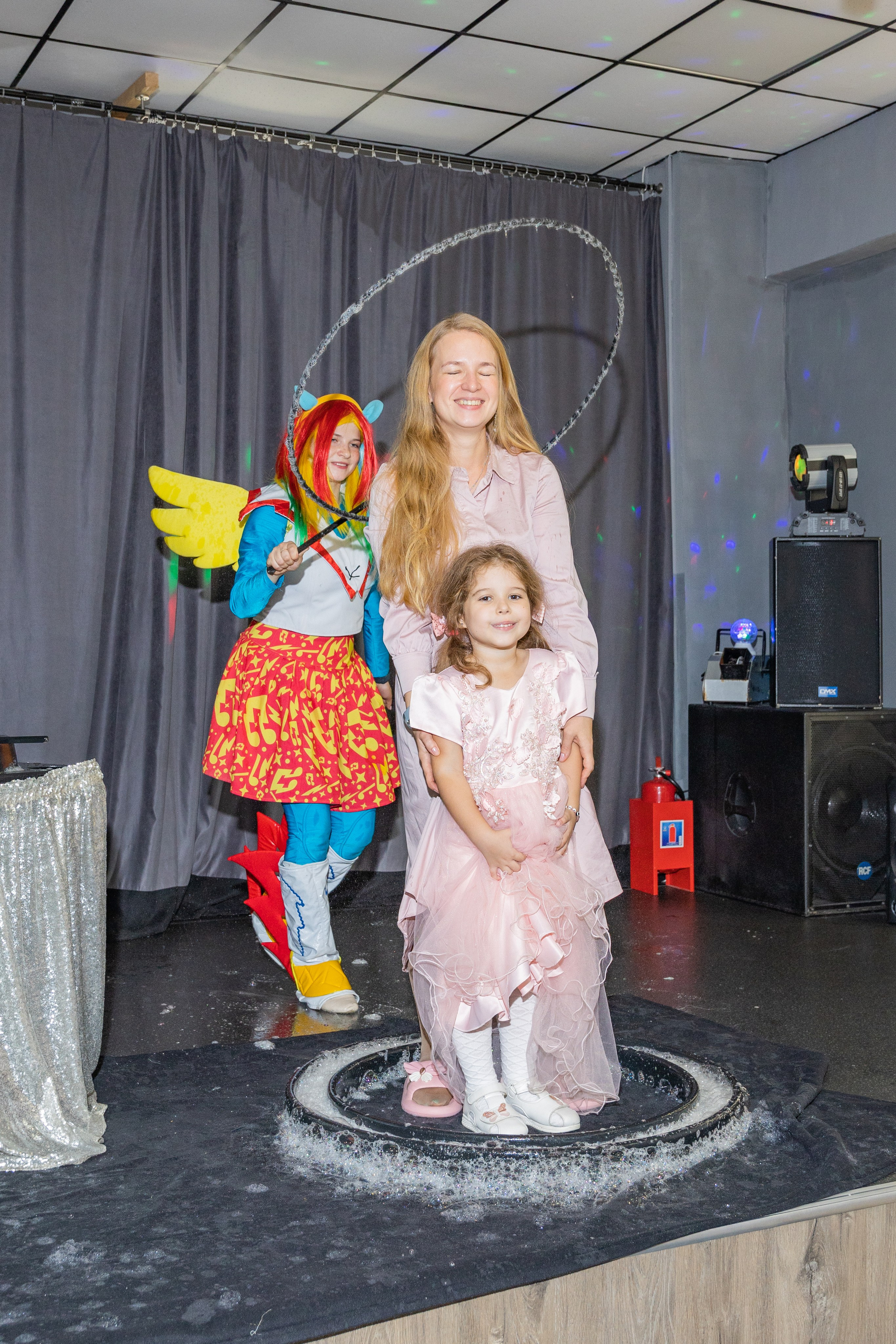 День Рождение Есении в Rabbit Holl. Выпускные альбомы во Владивостоке