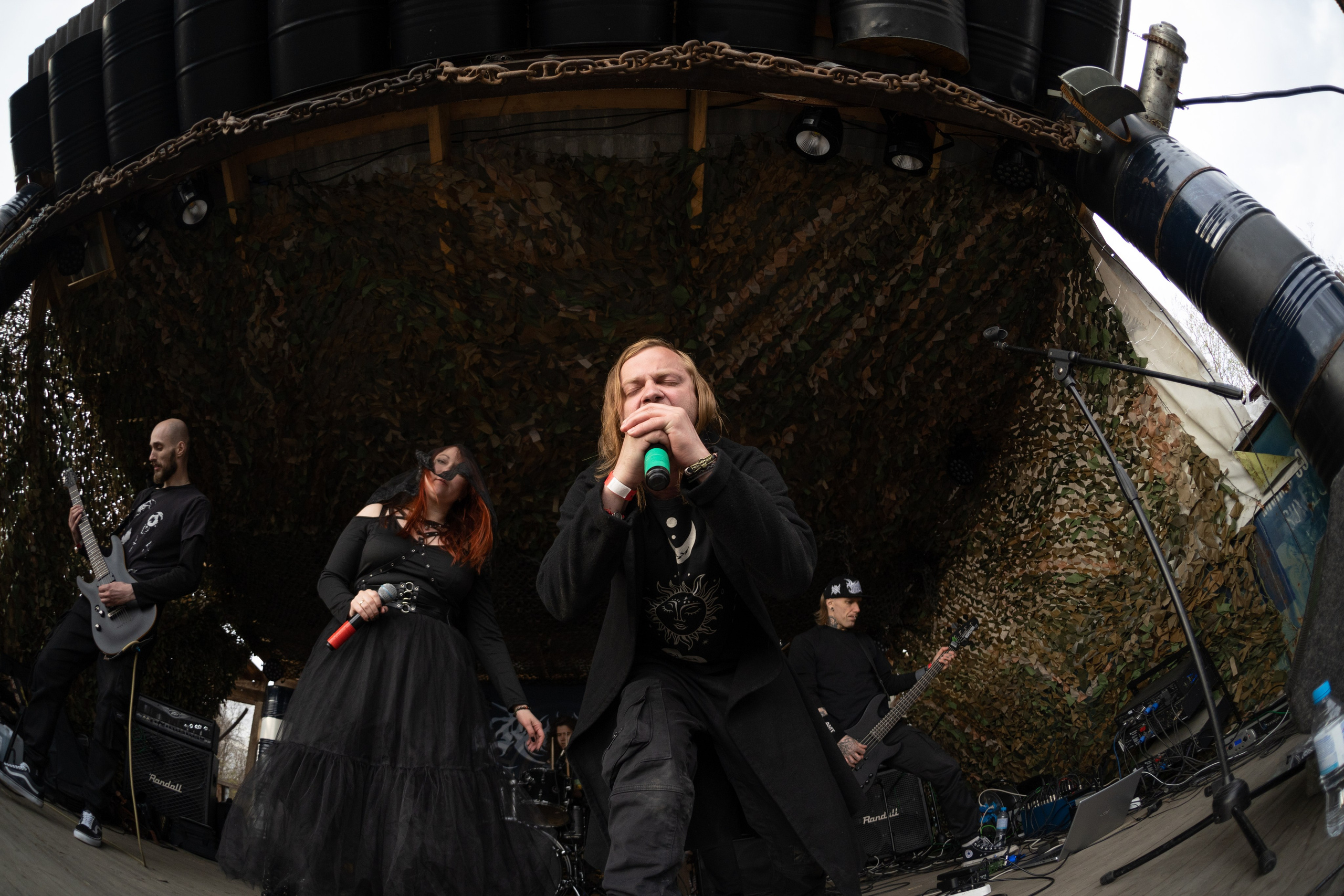 Фестиваль «ПОСРЕДИ КЛАДБИЩ И БОЛОТ»|Архангельск. Концертный и репортажный фотограф в Санкт-Петербурге Слава Пахомов