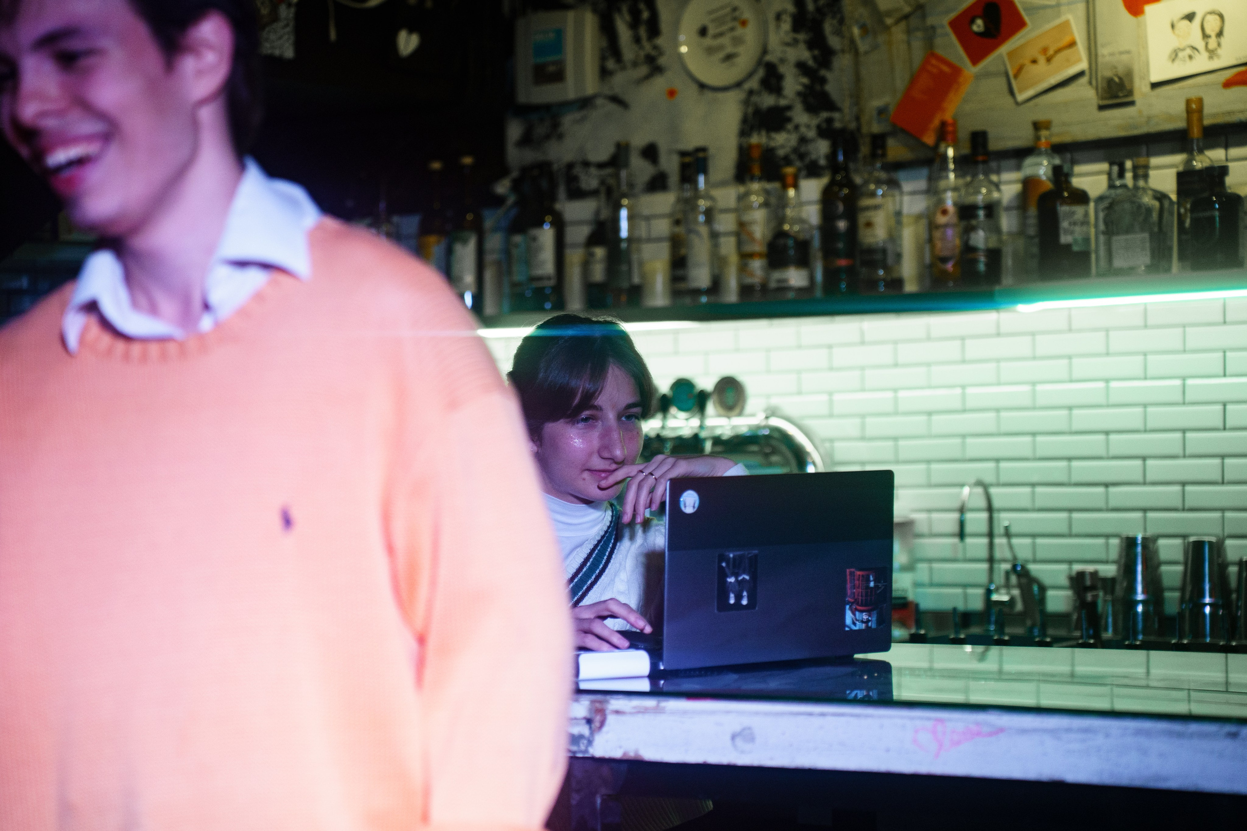 Проект «Поэзия за Углом». Театральная постановка. Бар разбитых сердец. Концертный и репортажный фотограф в Санкт-Петербурге Слава Пахомов