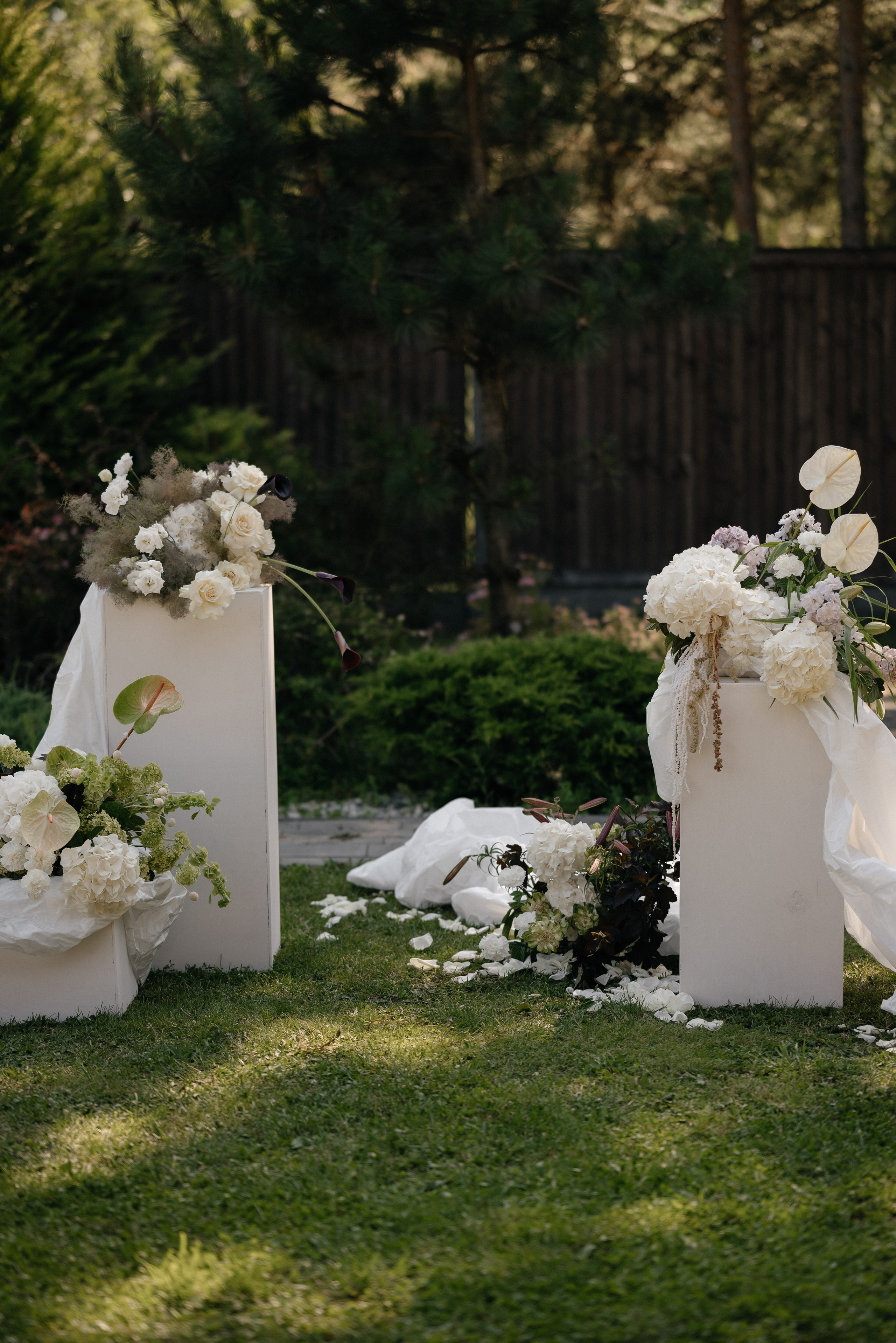Wedding day in DELICE CHALET. Wedding PHOTOGRAPHER Andrew Vnukov