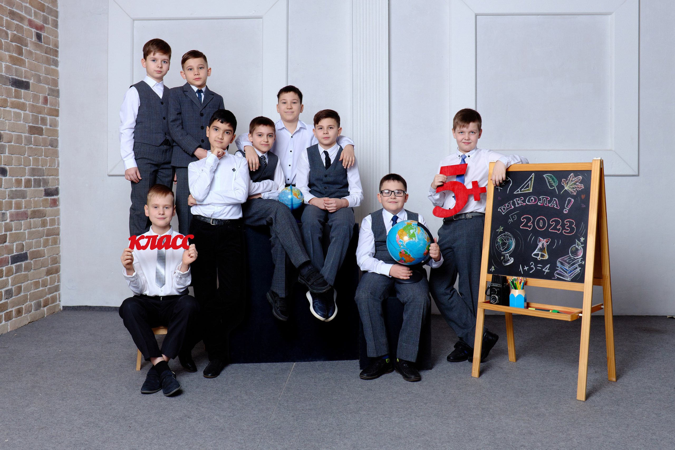 Сьемка групповых фото для выпускного альбома таганрог. Фотограф Выпускные альбомы Таганрог Сергей Коробченко