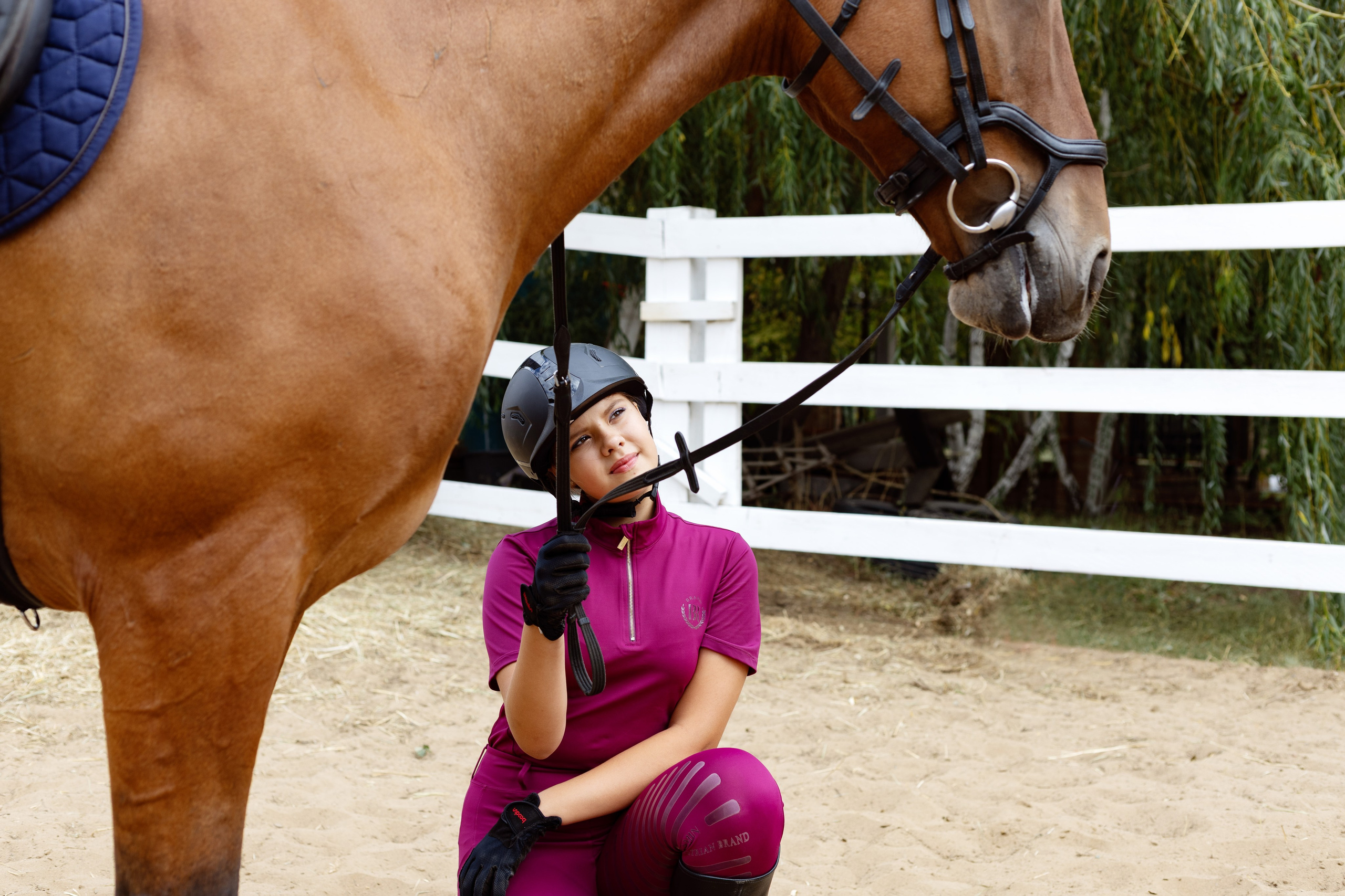Лера в Конно-спортивном клубе. Женский фотограф в Орске Новотроицке Динара Долганова