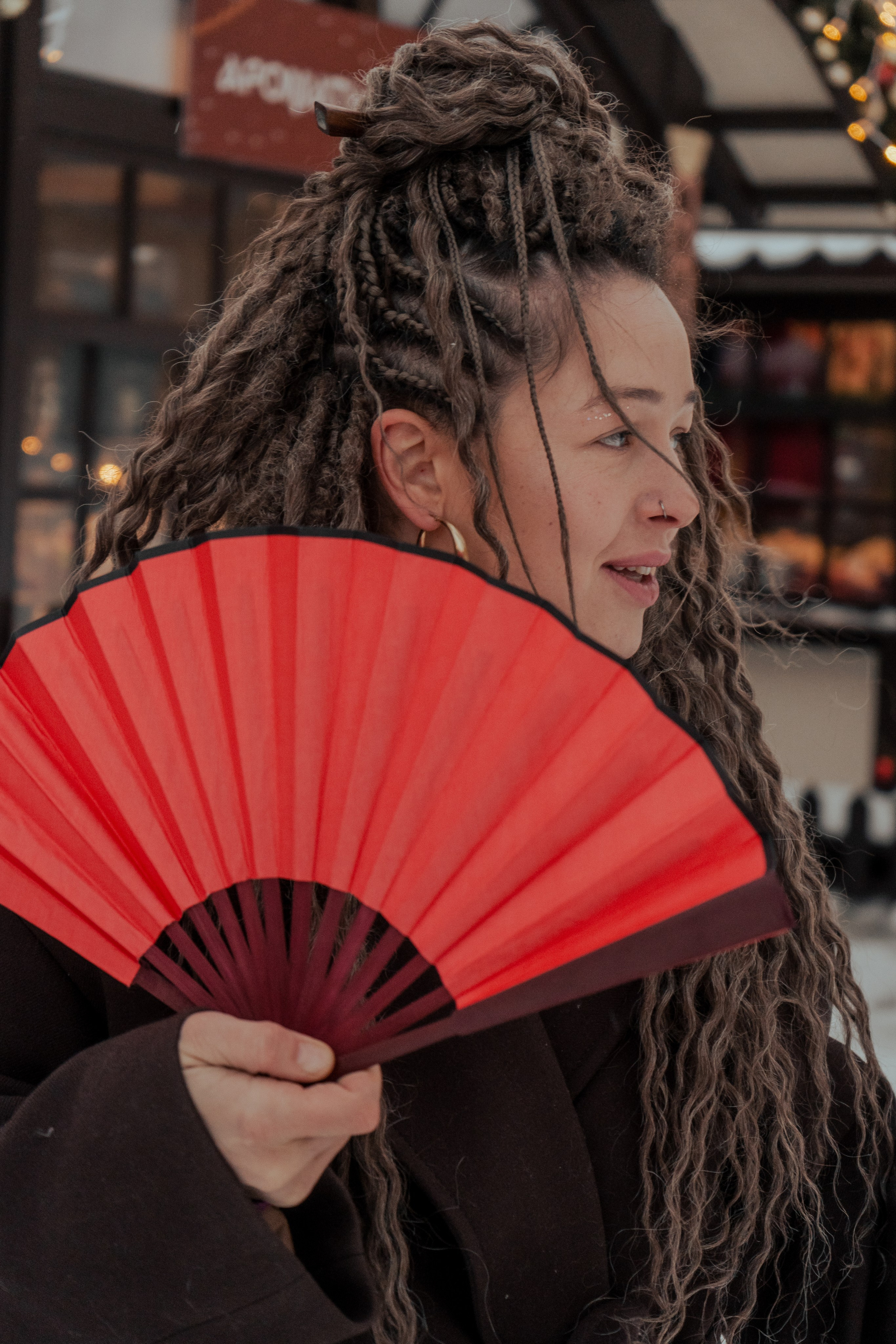 Анна Логишева. КВЭЛ — Кто Все Эти Люди